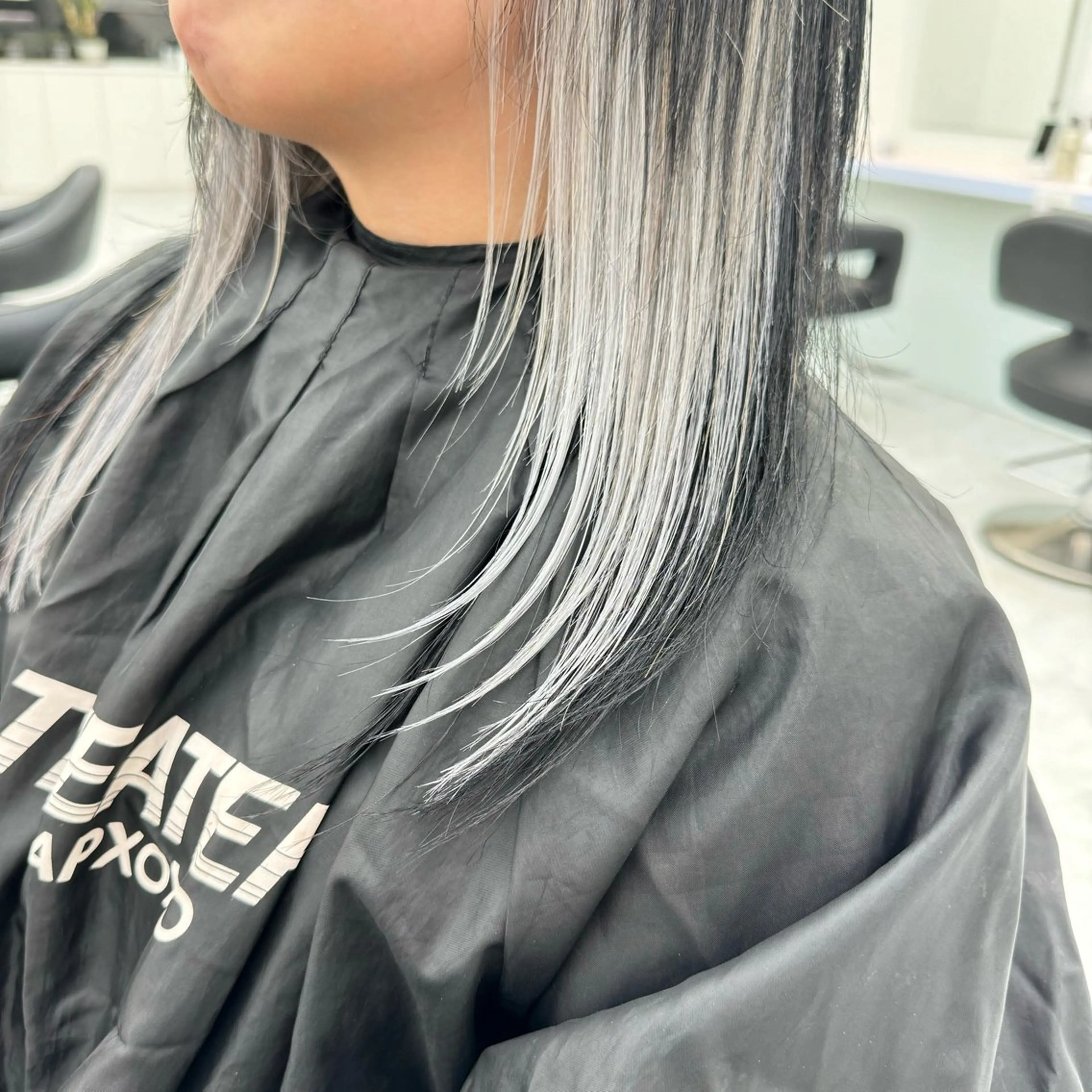 ミディアム カラー ヘアカラー トリートメント ヘッドスパ ヘアセット 韓国スタイル🇰🇷 トレンドレイヤー🪡のヘアスタイル