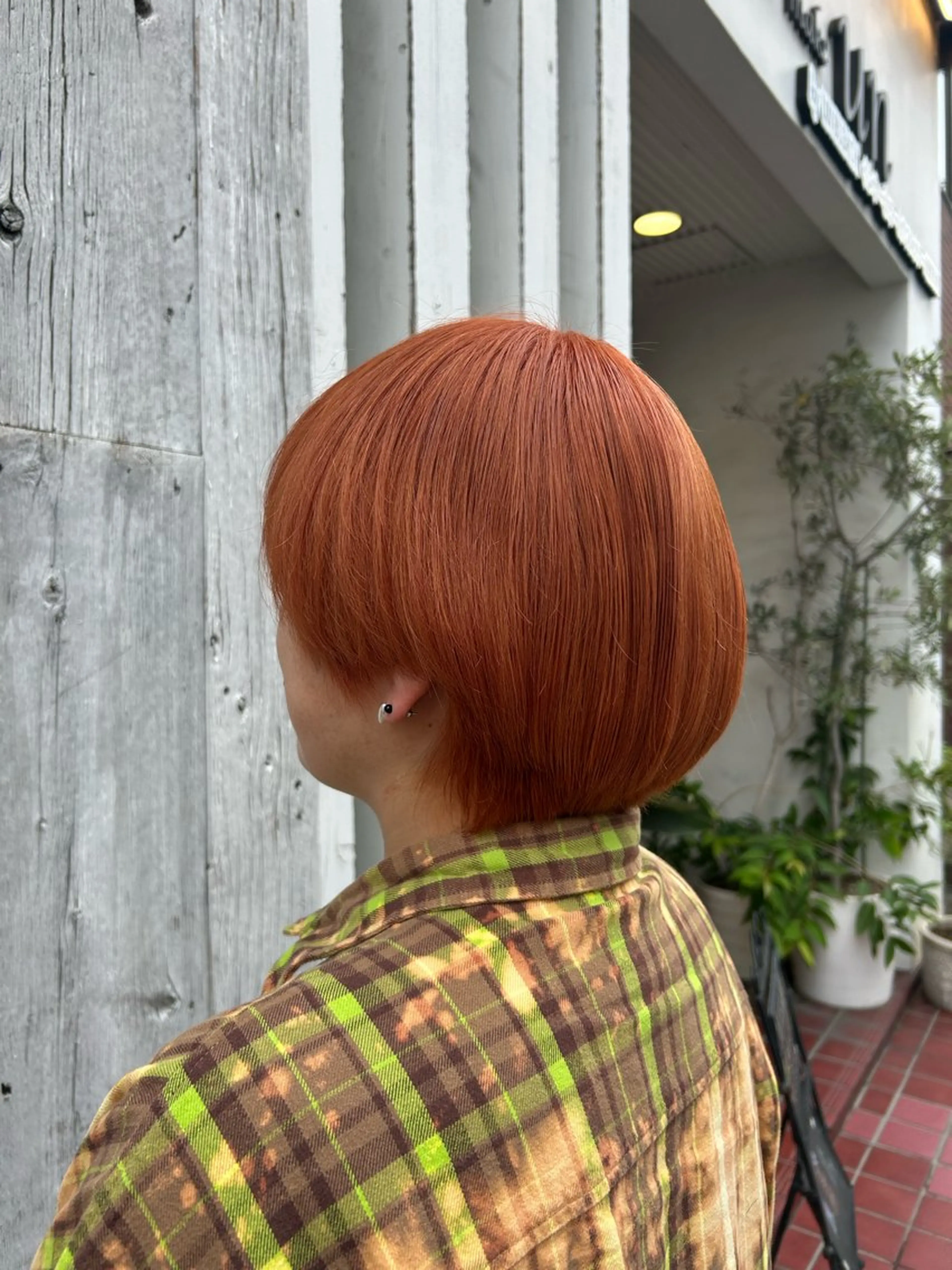 ショート カラー ブラウンカラー オレンジ オレンジブラウン 岩田 ひより🦄💜のヘアスタイル