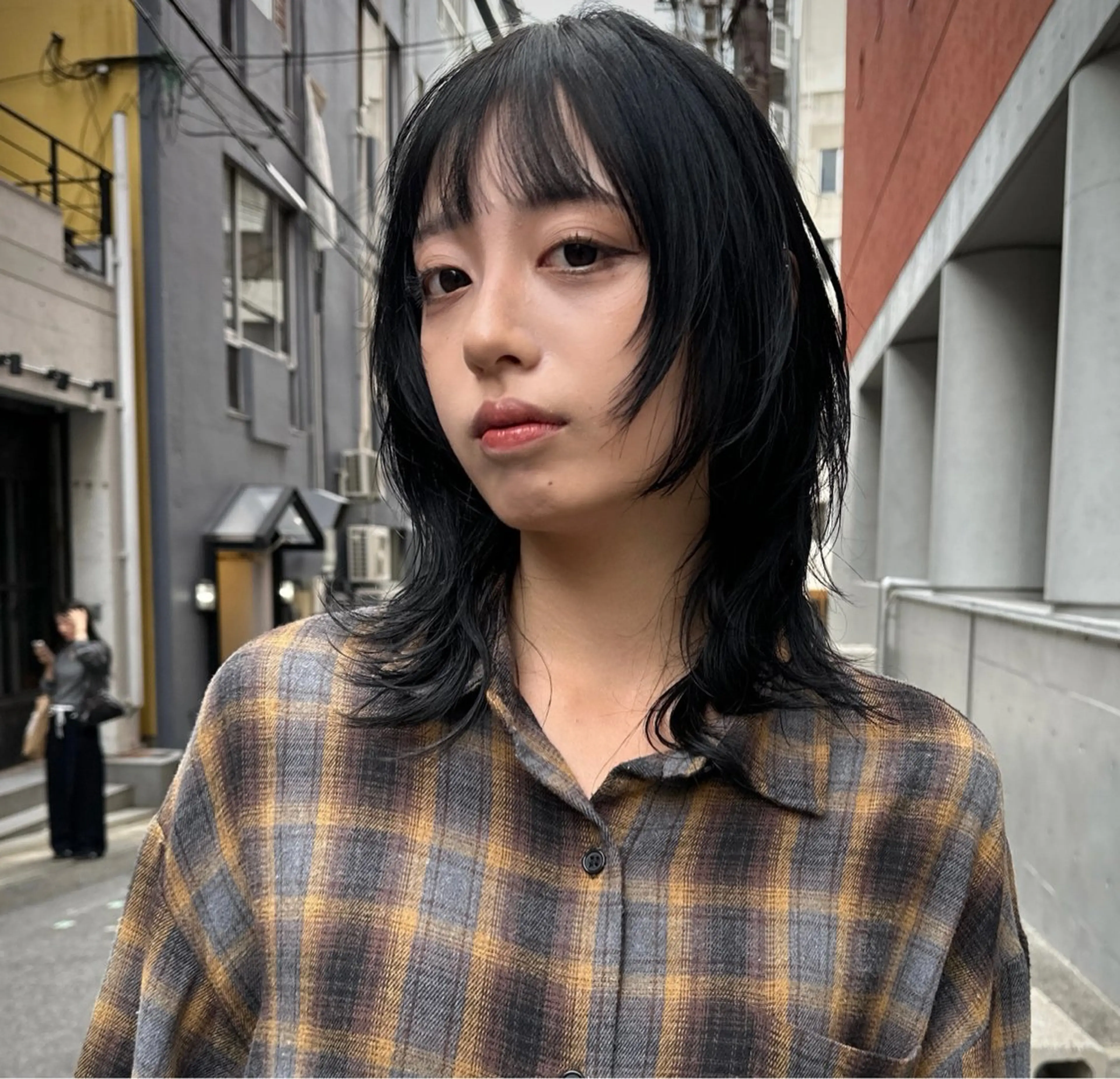 ミディアム カラー レイヤーカット カット ヘアカラー トリートメント 顔周りデザイン/ ハイトーン/多田悠馬のヘアスタイル