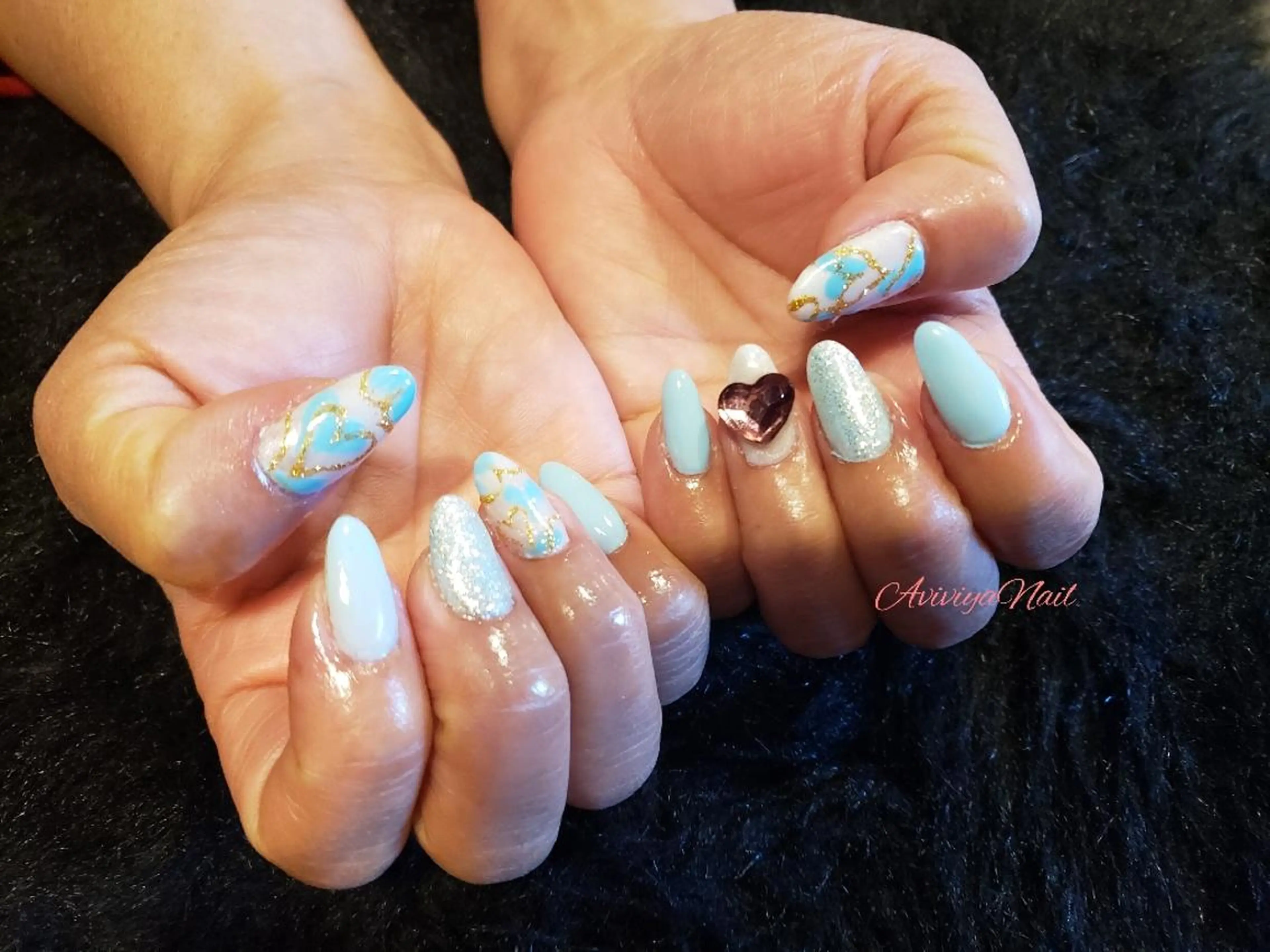 ネイル ホワイト kubo ayaのネイルデザイン