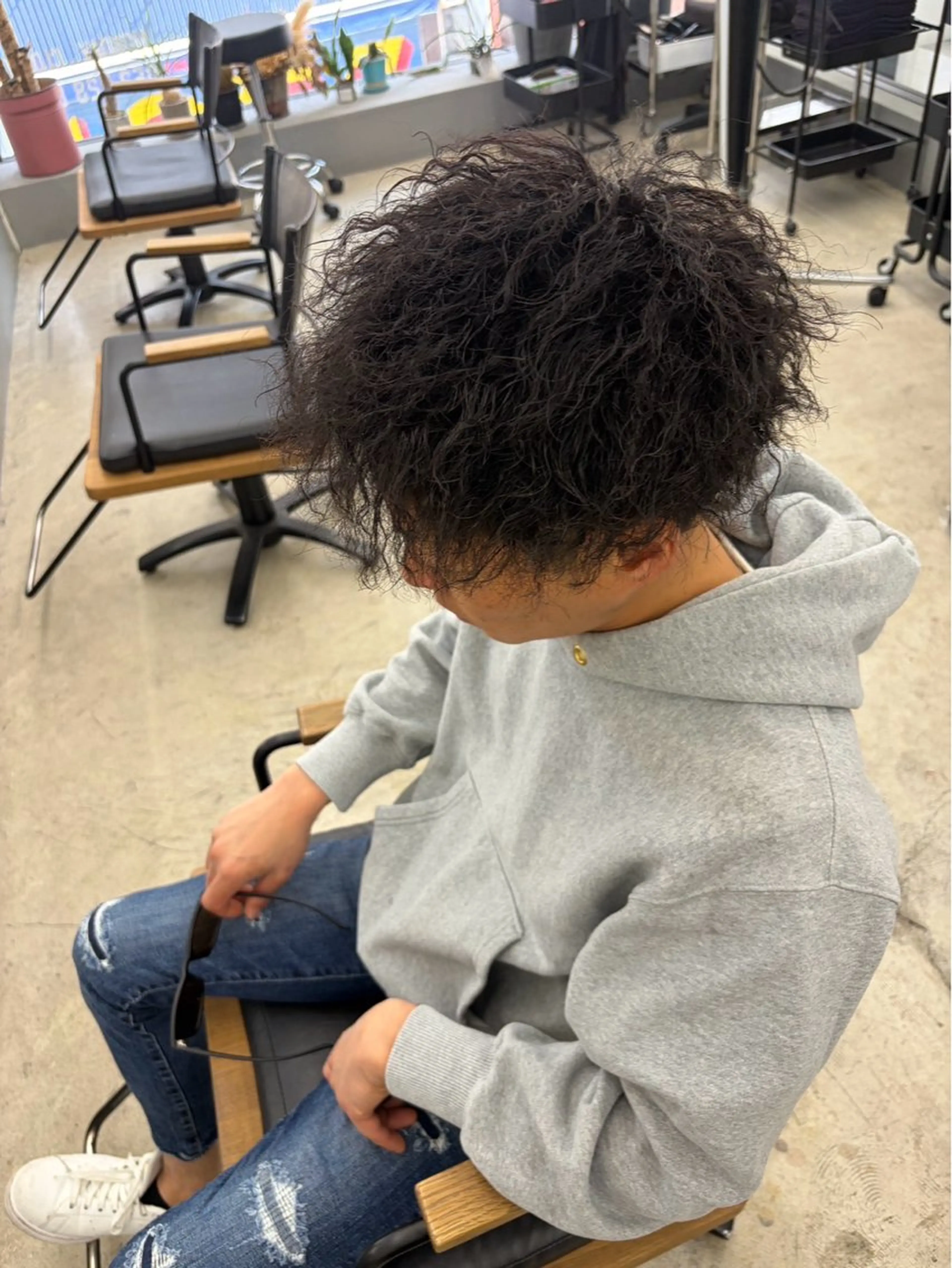 ミディアム パーマ メンズ メンズ専門サロン wokeのヘアスタイル