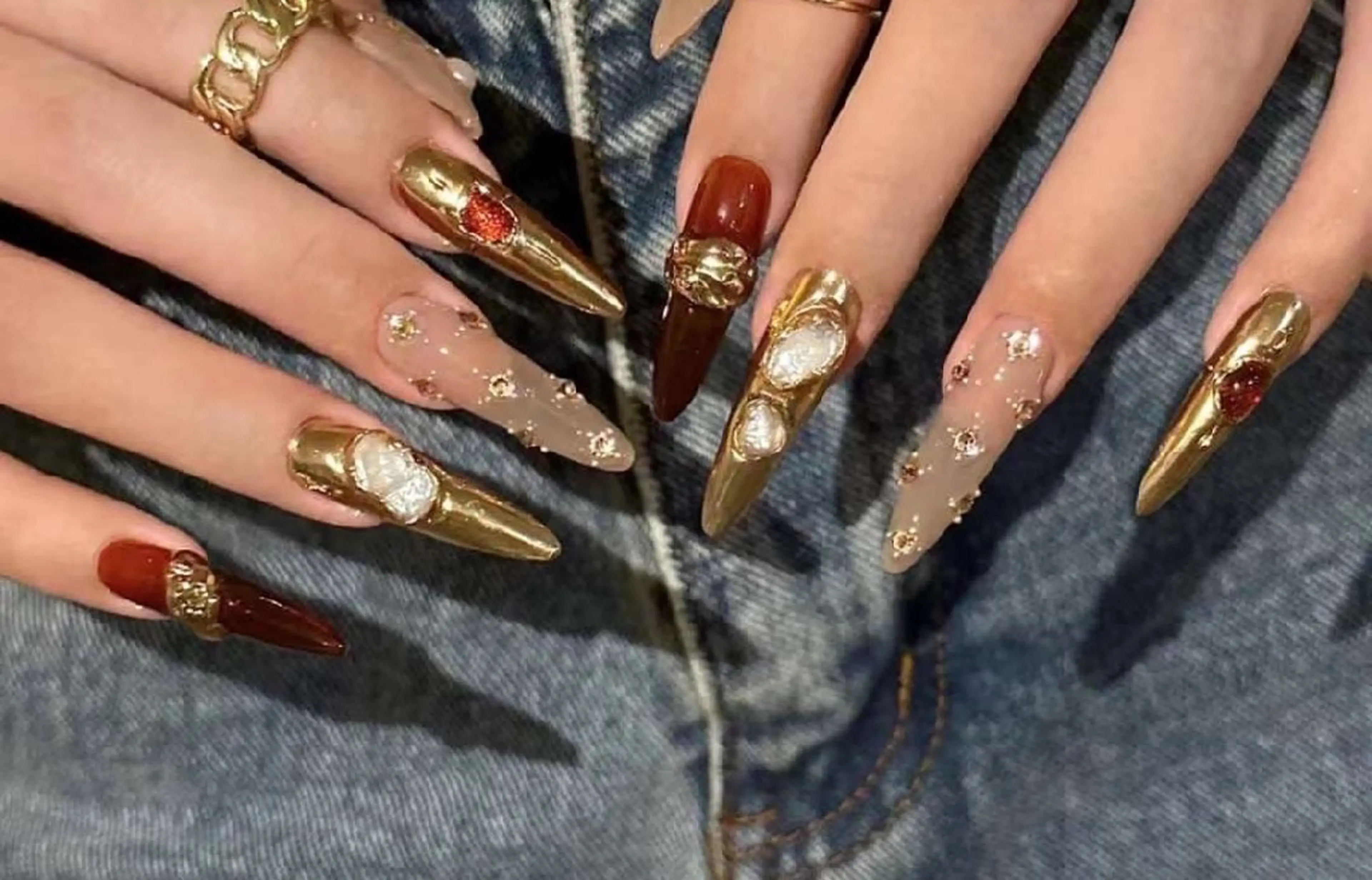 ネイル アートネイル フラワーネイル フットネイル ジェルネイル ガーリー ハンドネイル UM Nail Salonのネイルデザイン