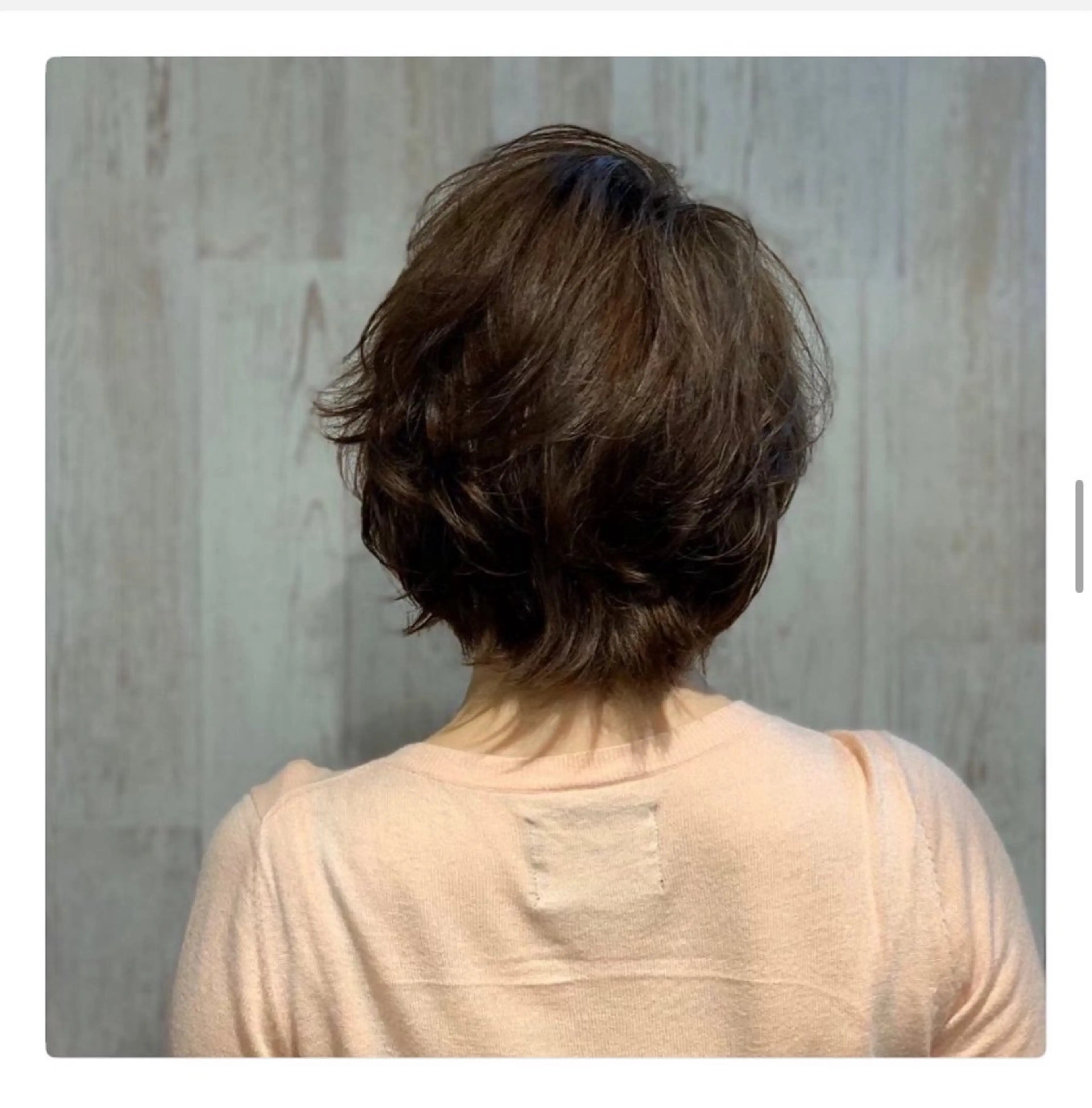 ショート カラー 竹内 涼寧のヘアスタイル