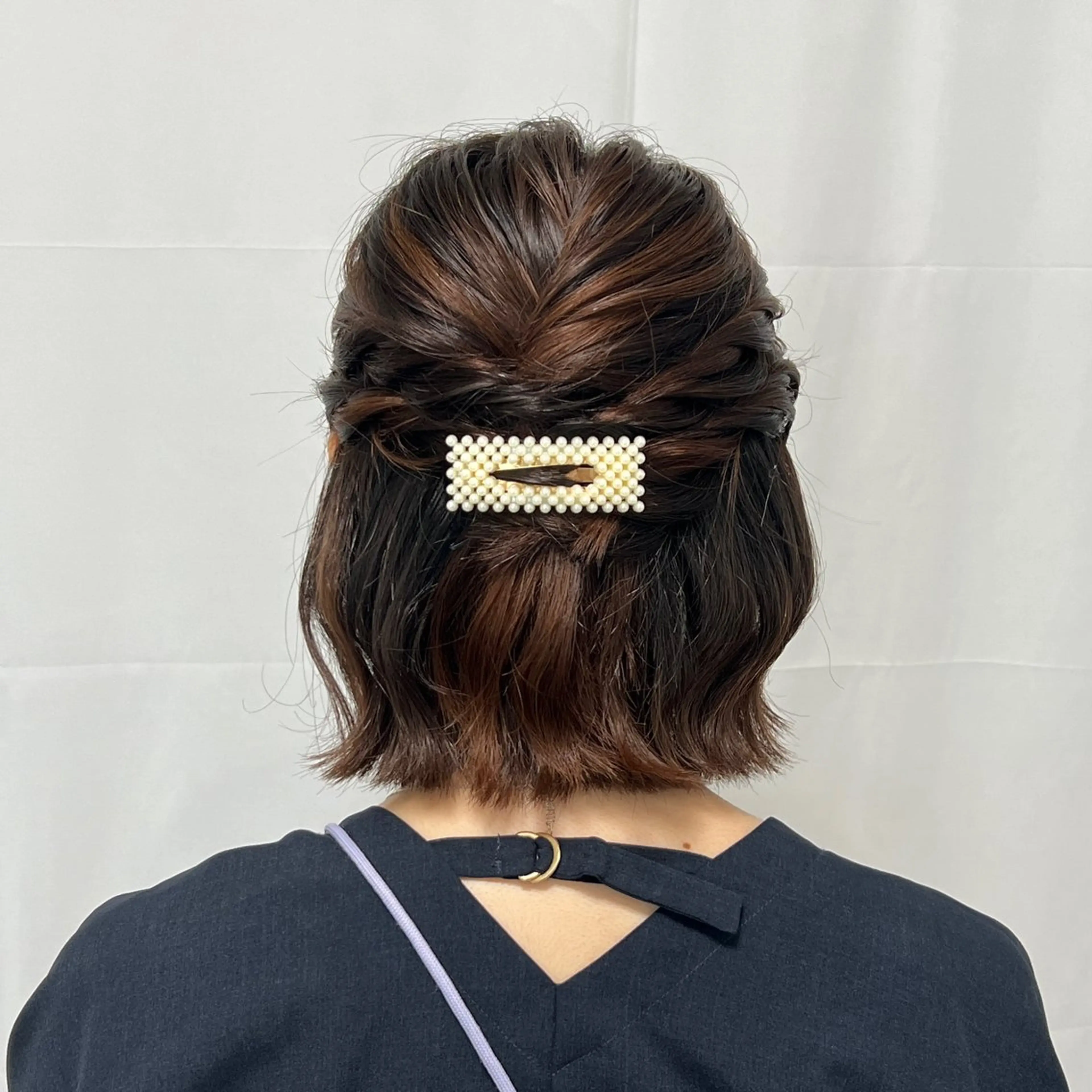 ヘアアレンジ ハーフアップ ボブ CHATEAU TERRACE所属・リクエスト受付中🪞 CHATEAUのヘアスタイル