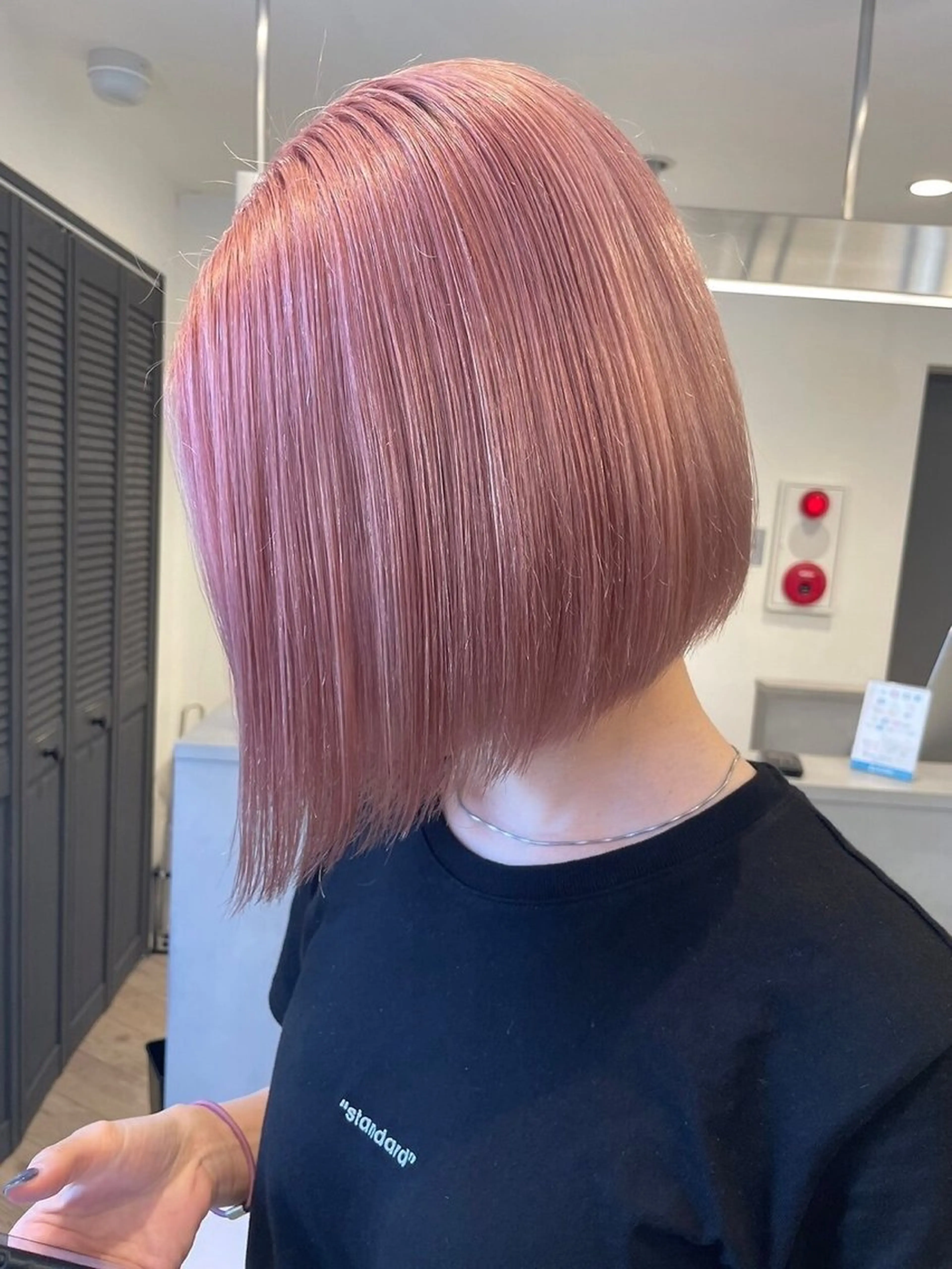 ショート ボブ ケアブリーチ🌟 ♢WATARU♢のヘアスタイル