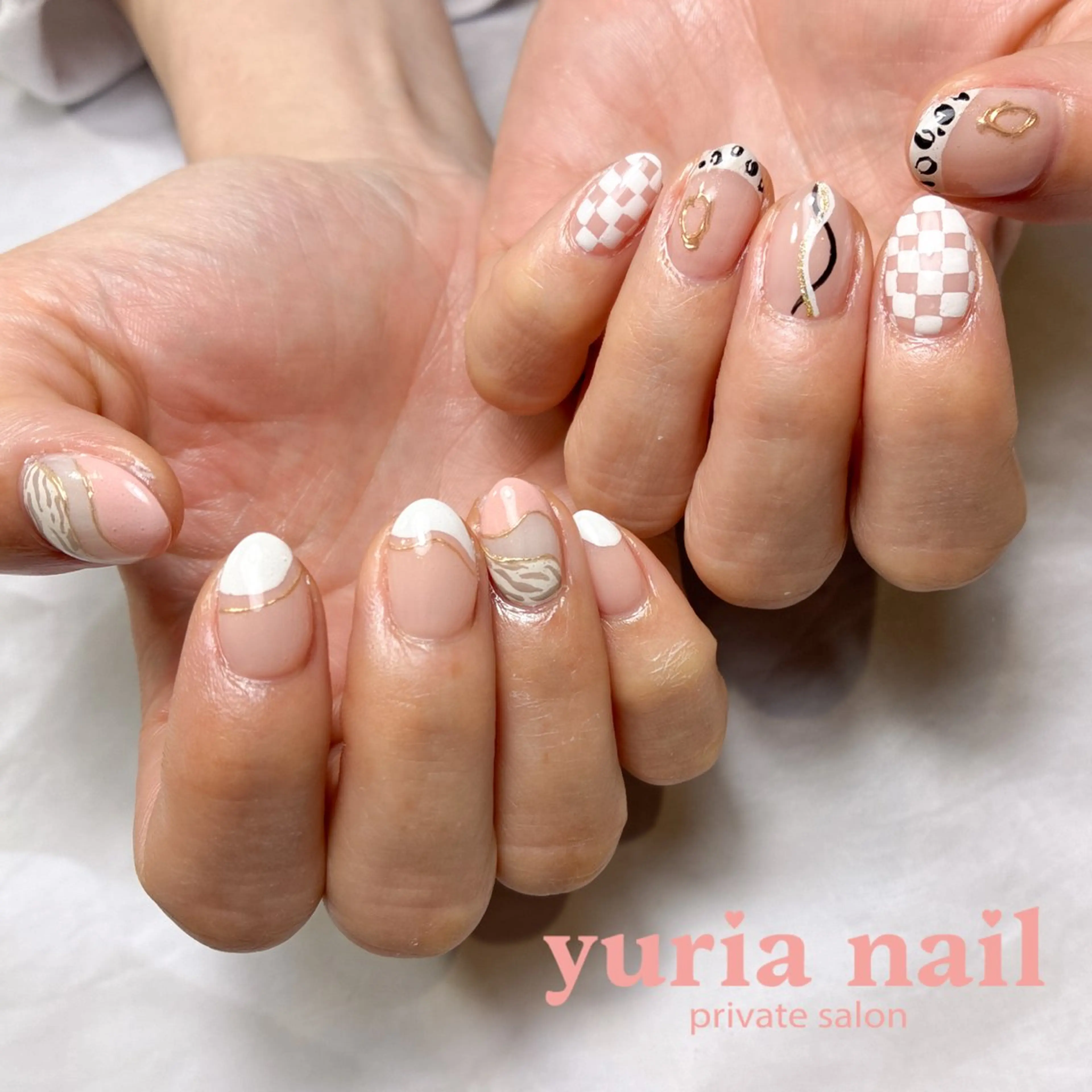 ネイル アートネイル ニュアンスネイル 春ネイル ホワイト ハンドネイル 小林 ゆりあのネイルデザイン