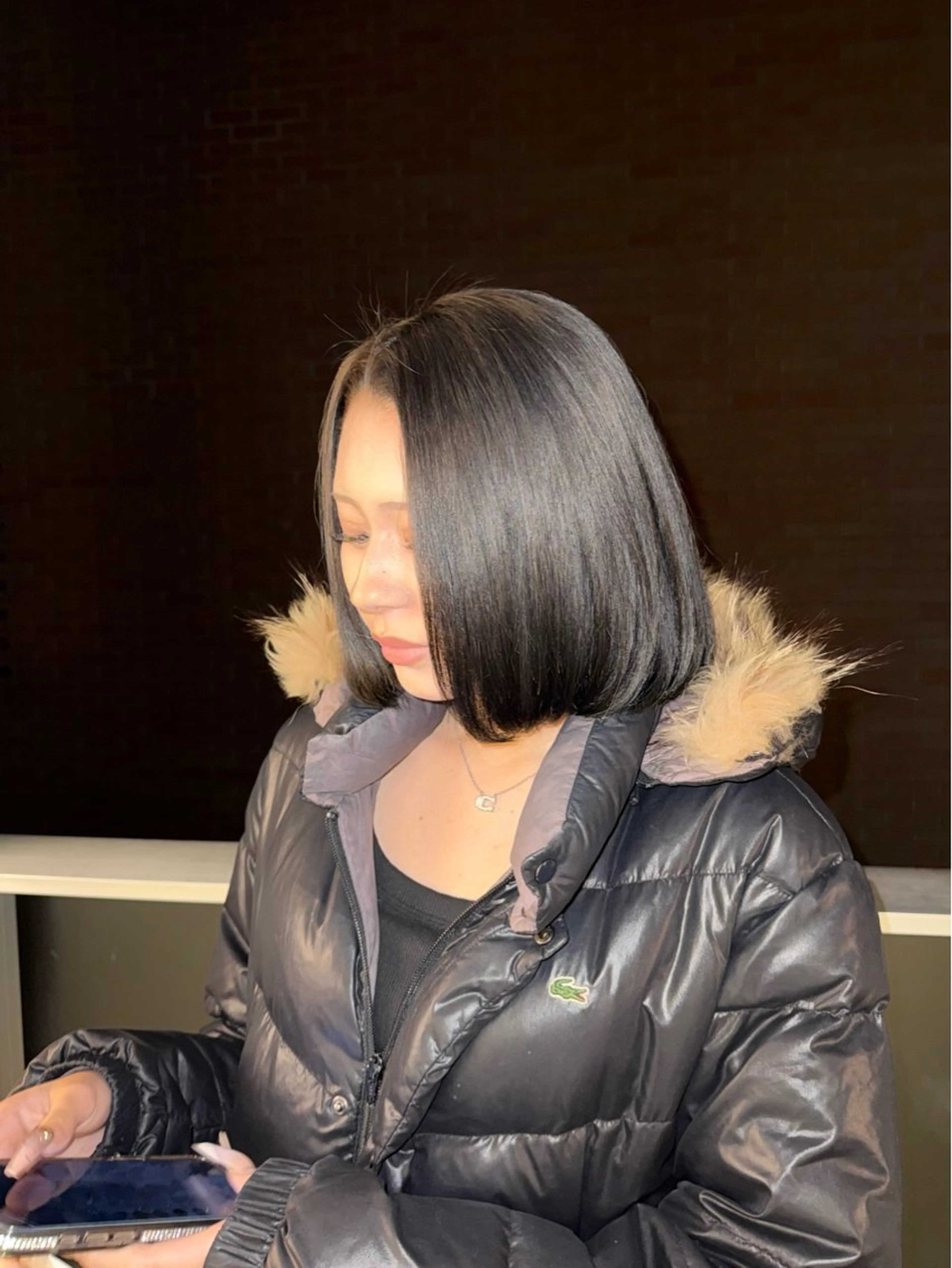 ショート カラー 黒髪 ブルーカラー ブルーブラック 透明感カラー ボブ/レイヤーカット MARIKOのヘアスタイル