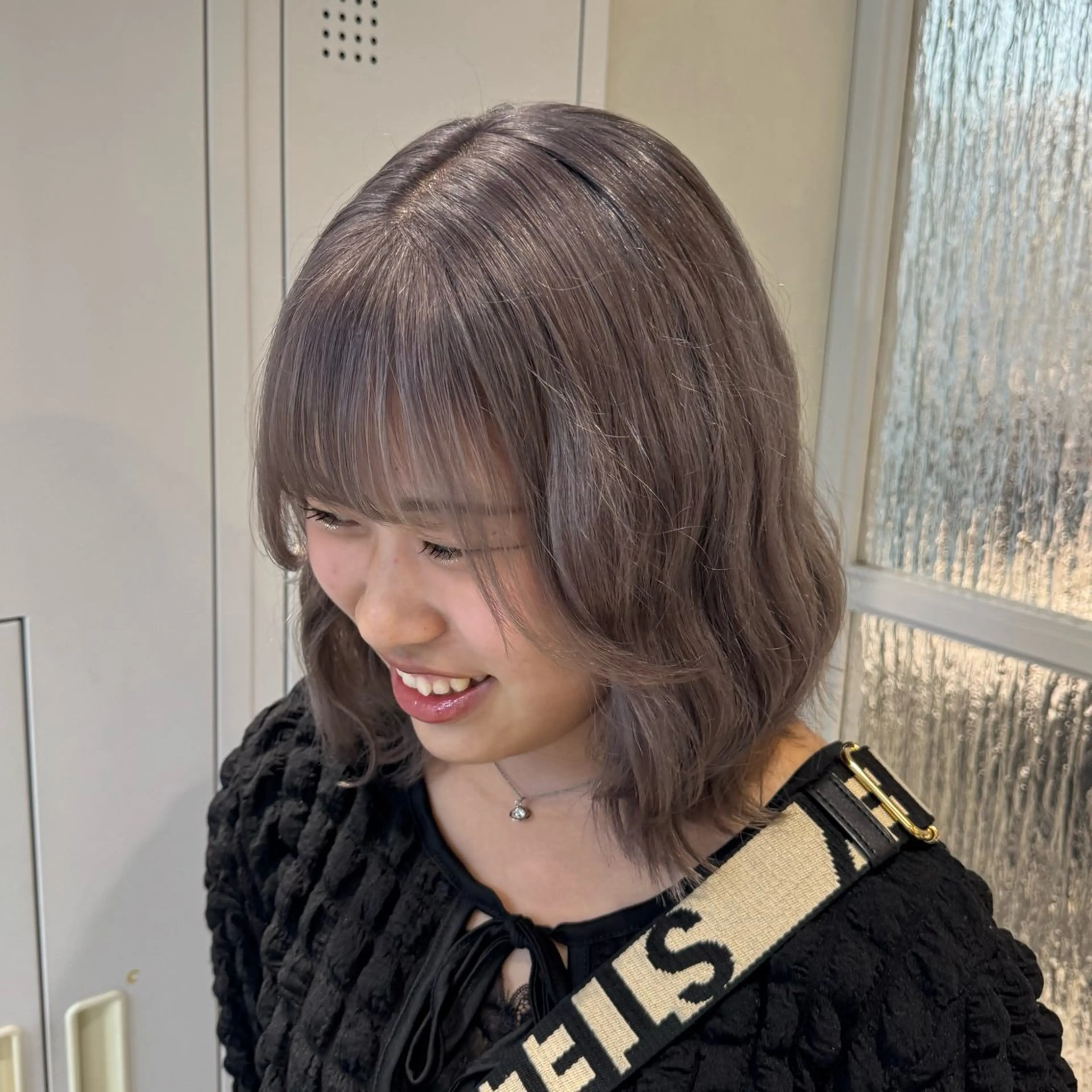ミディアム カラー グレージュ ラベンダーカラー ラベンダーグレージュ ラベンダーグレー 🦋ブリーチ/カラー 専門AYA💖のヘアスタイル