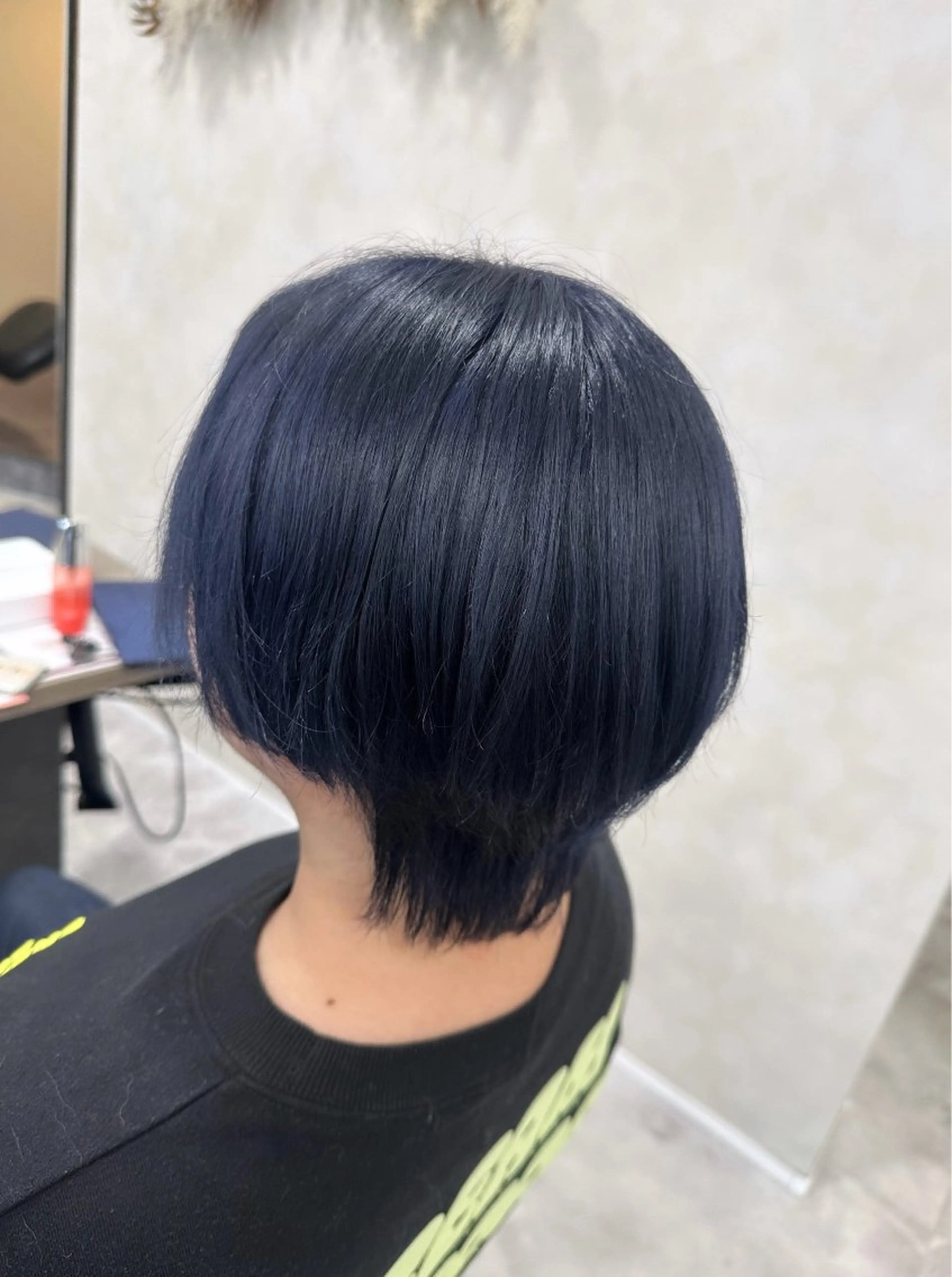 ショート カラー 𝑴𝒐𝒓𝒊‎‪ /髪質改善/艶髪🖤のヘアスタイル