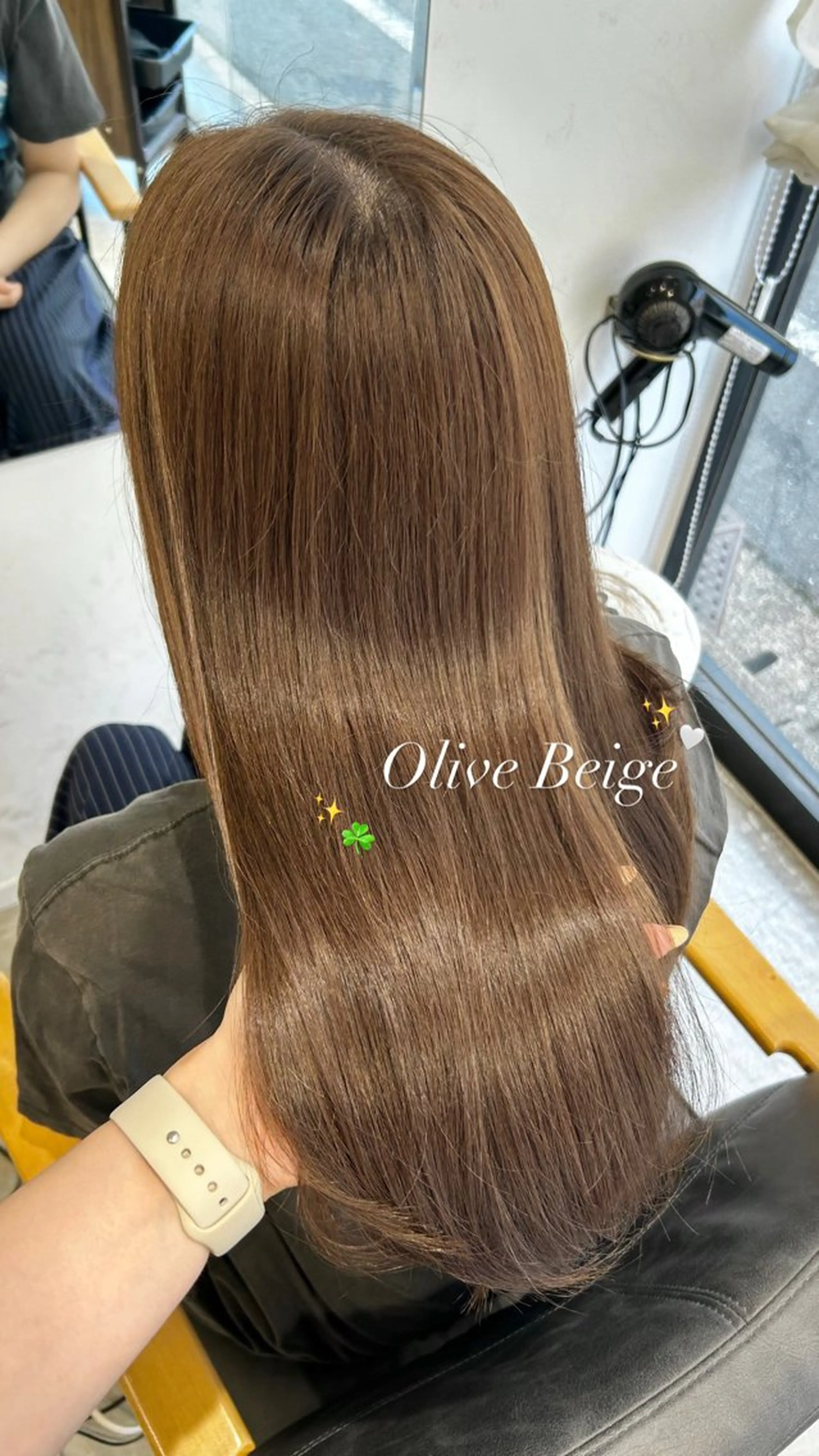 ロング カット ヘアカラー トリートメント 艶カラー/韓国風ヘア 🩵shioneのヘアスタイル