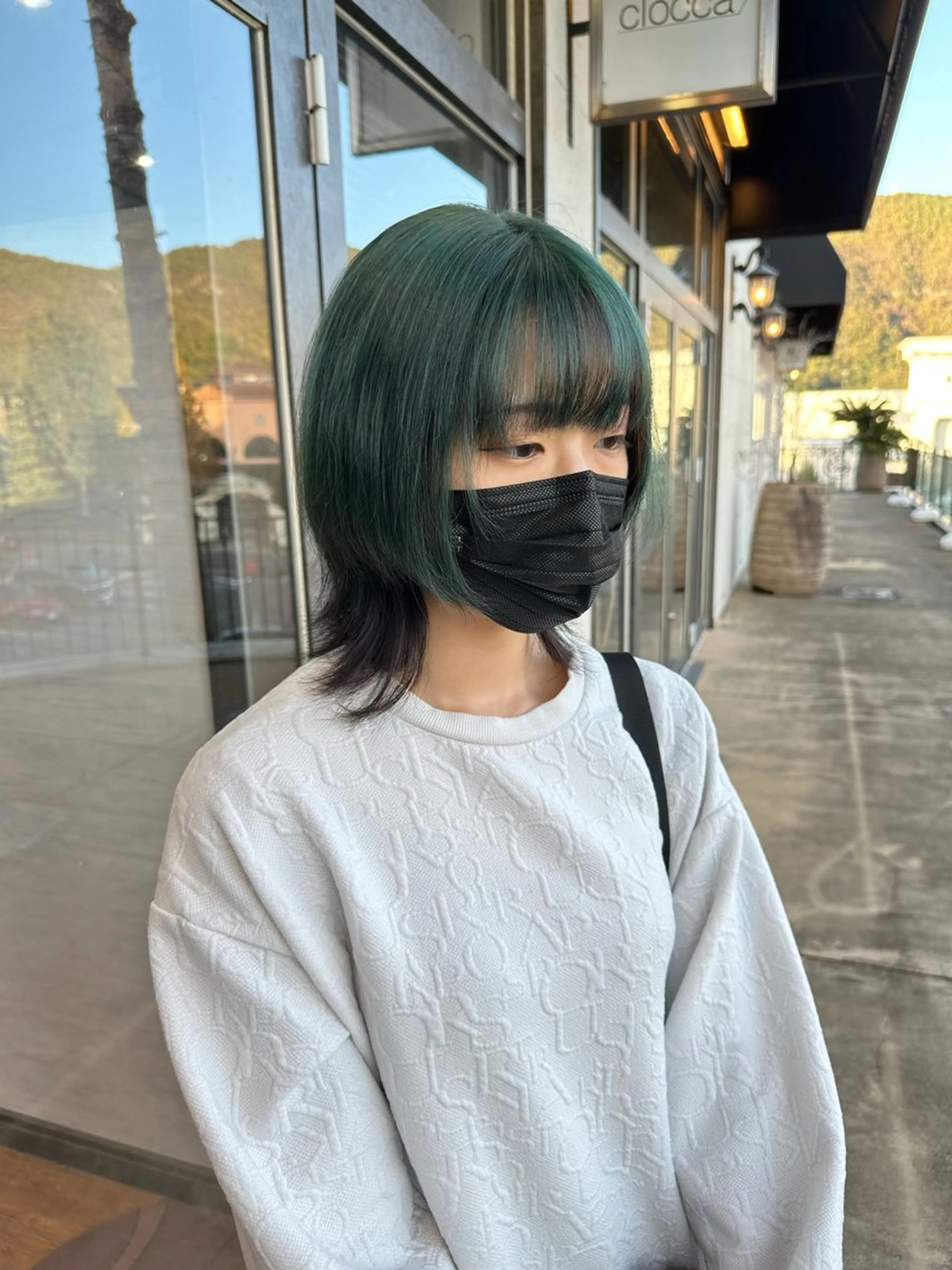 カラー デザインカラー ヘアカラー トリートメント clocca所属・鵜飼 真伍のヘアスタイル