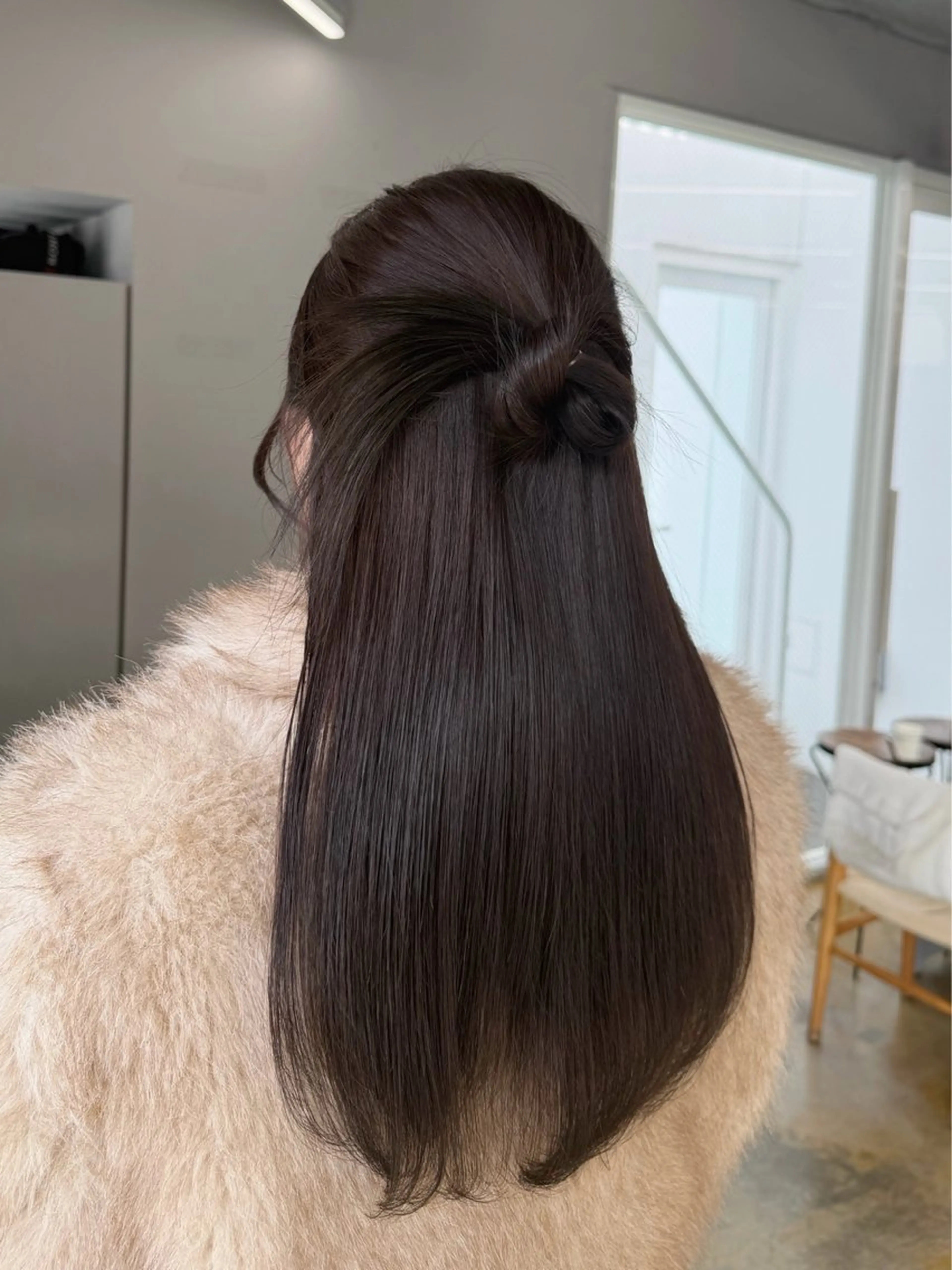 ロング カラー ヘアアレンジ ヘアカラー トリートメント 愛莉/ラベンダー/ ベージュ/ブラウンのヘアスタイル