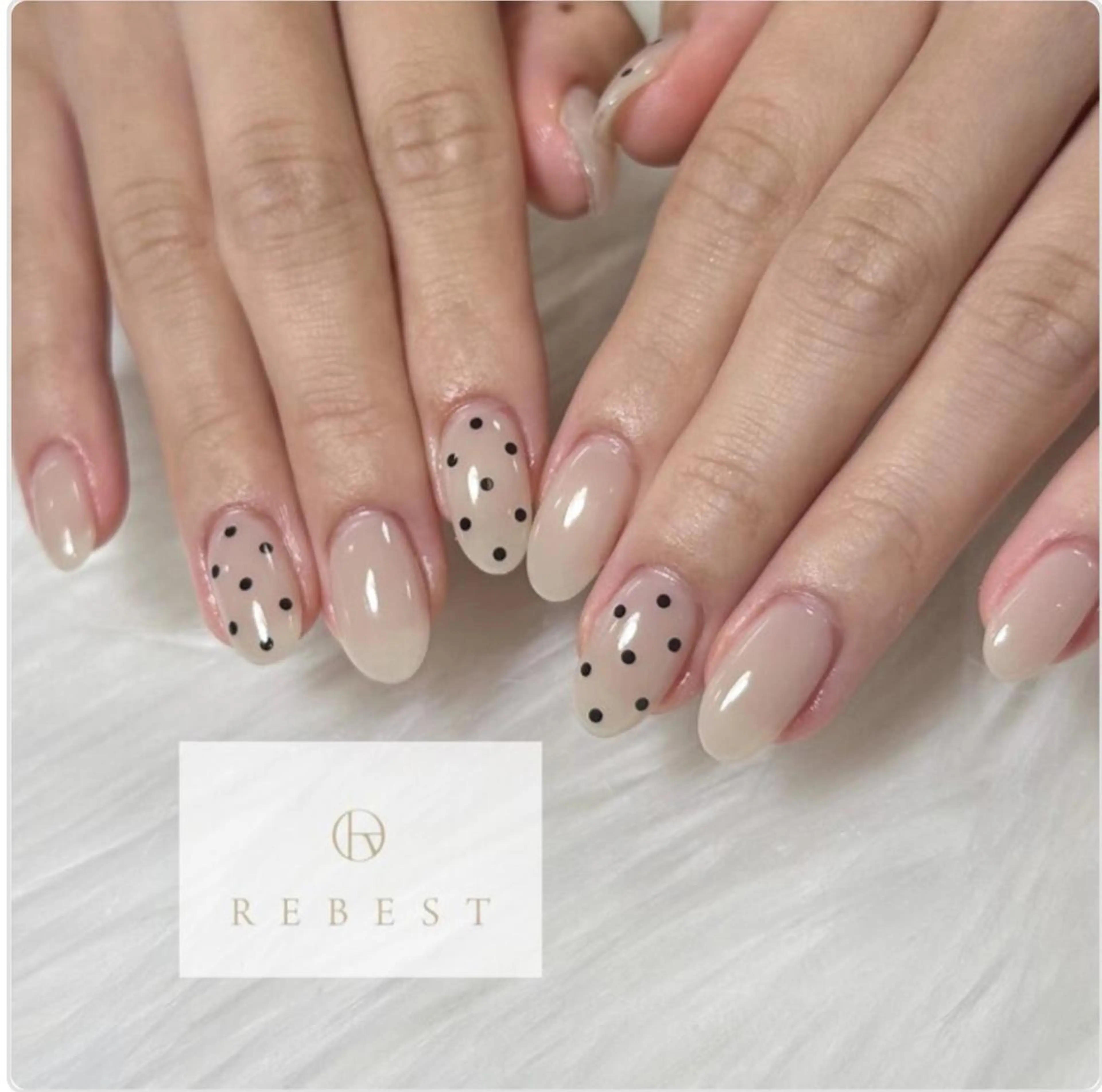 ネイル REBEST南森町 nail🪽のネイルデザイン