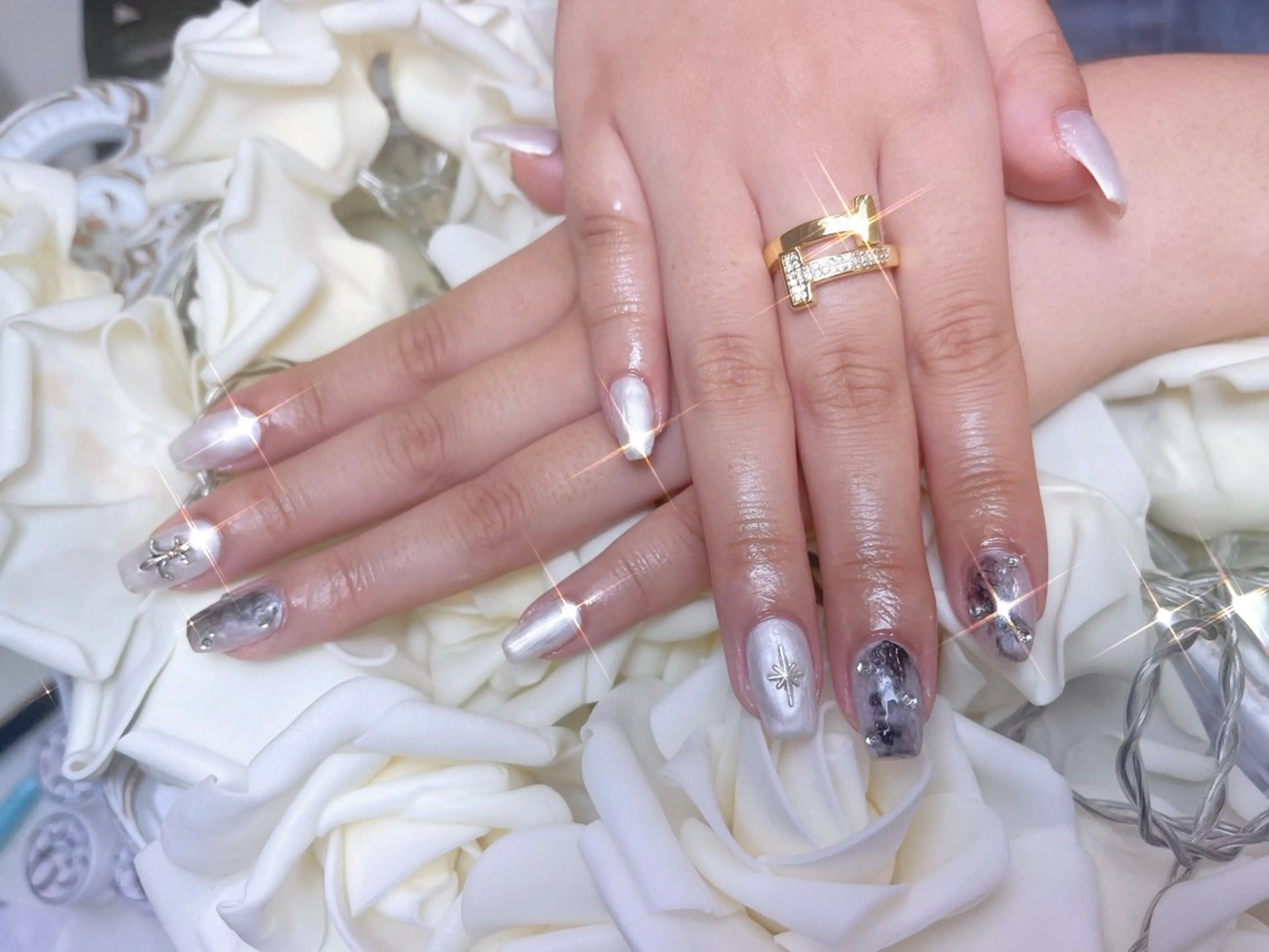 ネイル ToliyDeliy Nail Salonのネイルデザイン