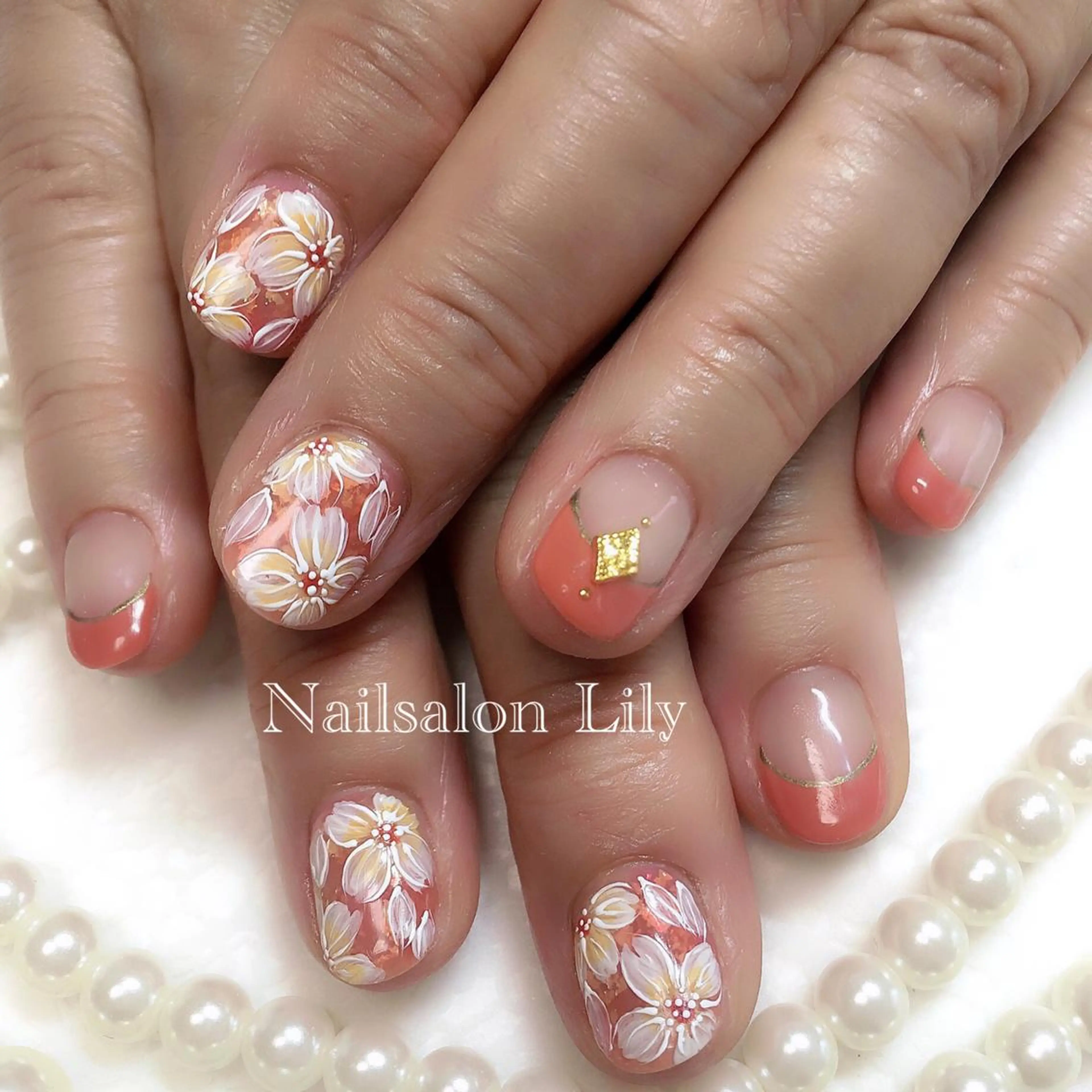 ネイル フラワーネイル Lily*nail 🌻Mii🌻のネイルデザイン