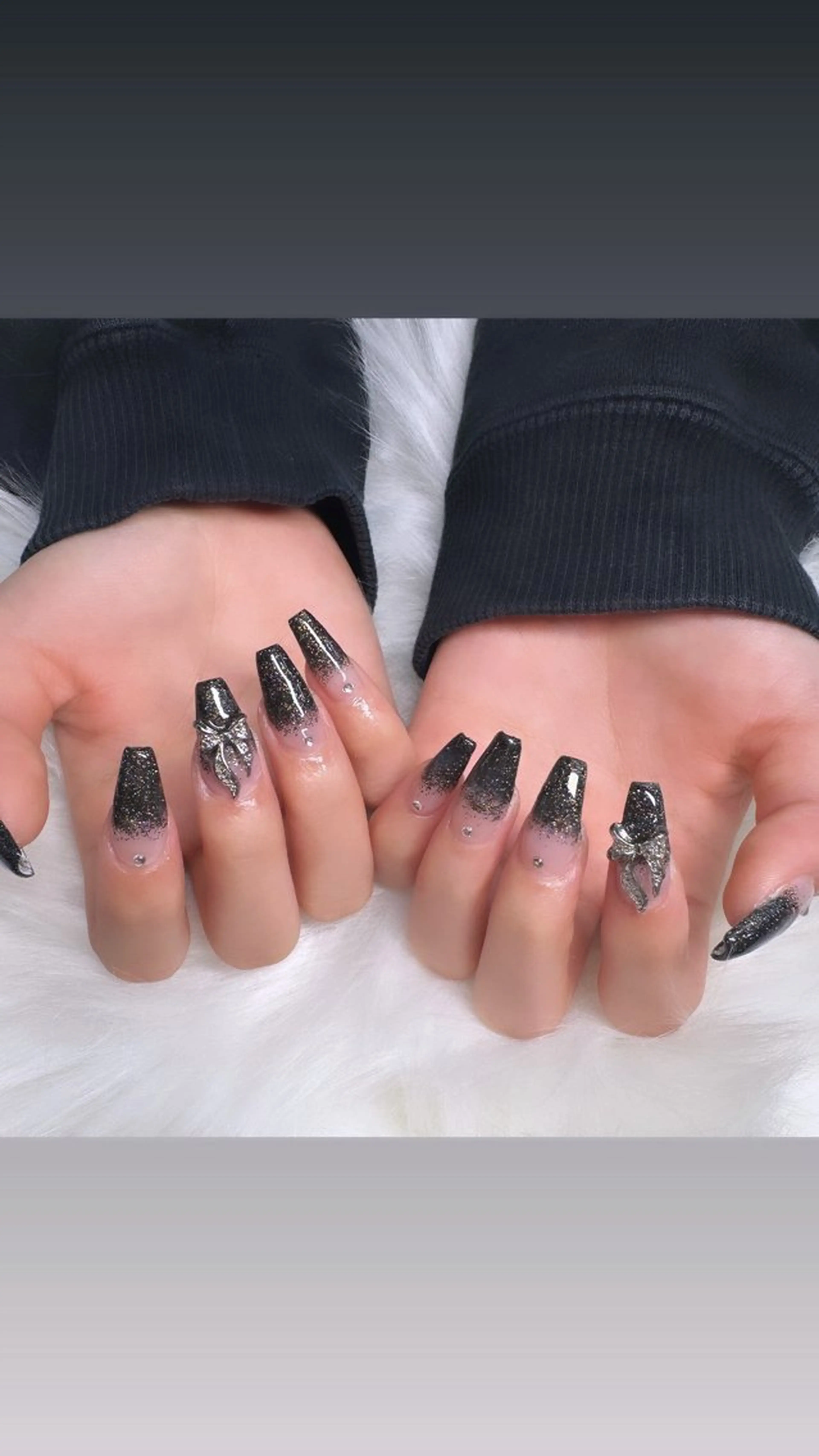 ネイル ラメ(グリッター) ラメグラデーション ハンドネイル 加納 莉音のネイルデザイン