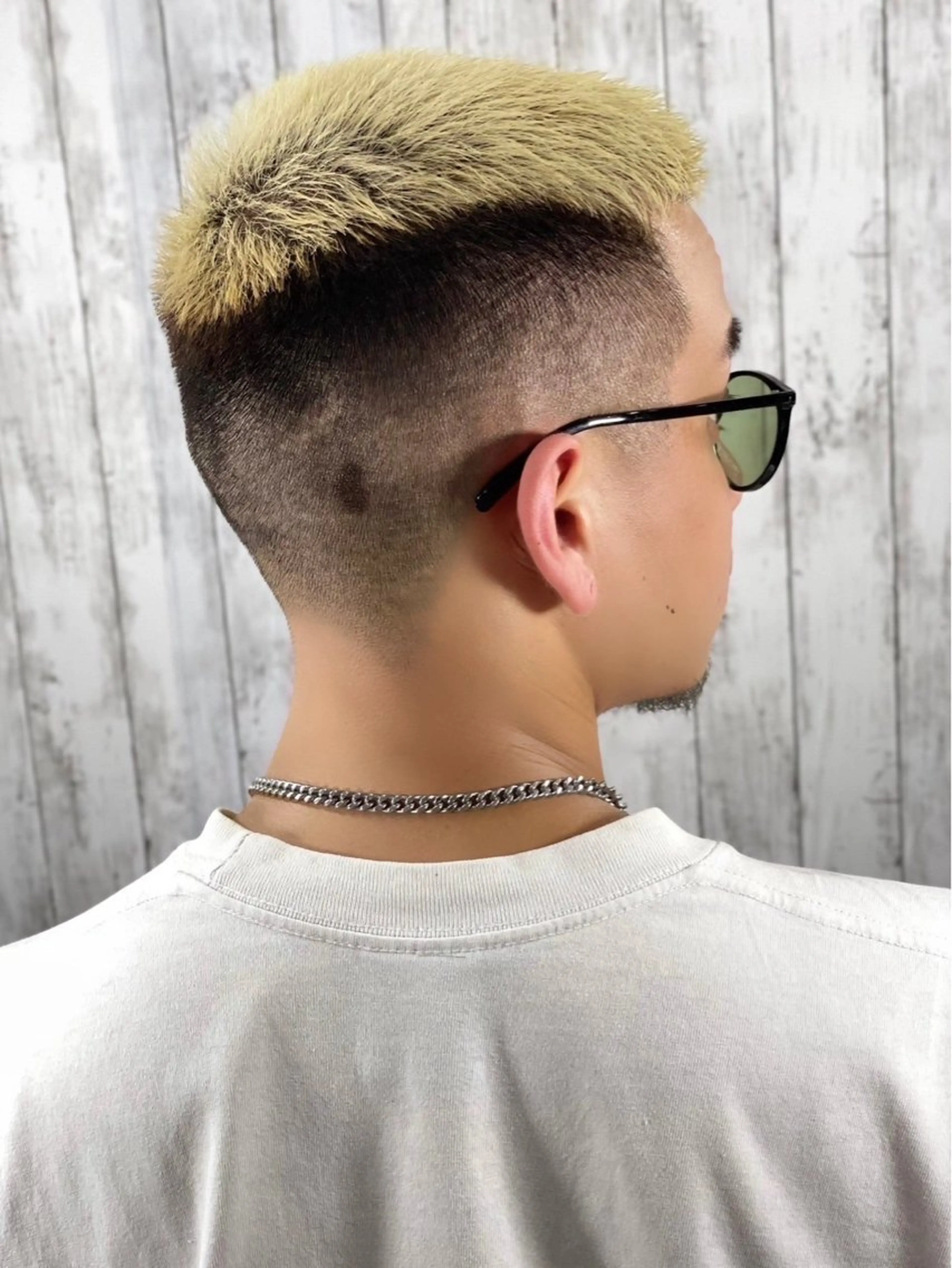 カット＋フェードの写真