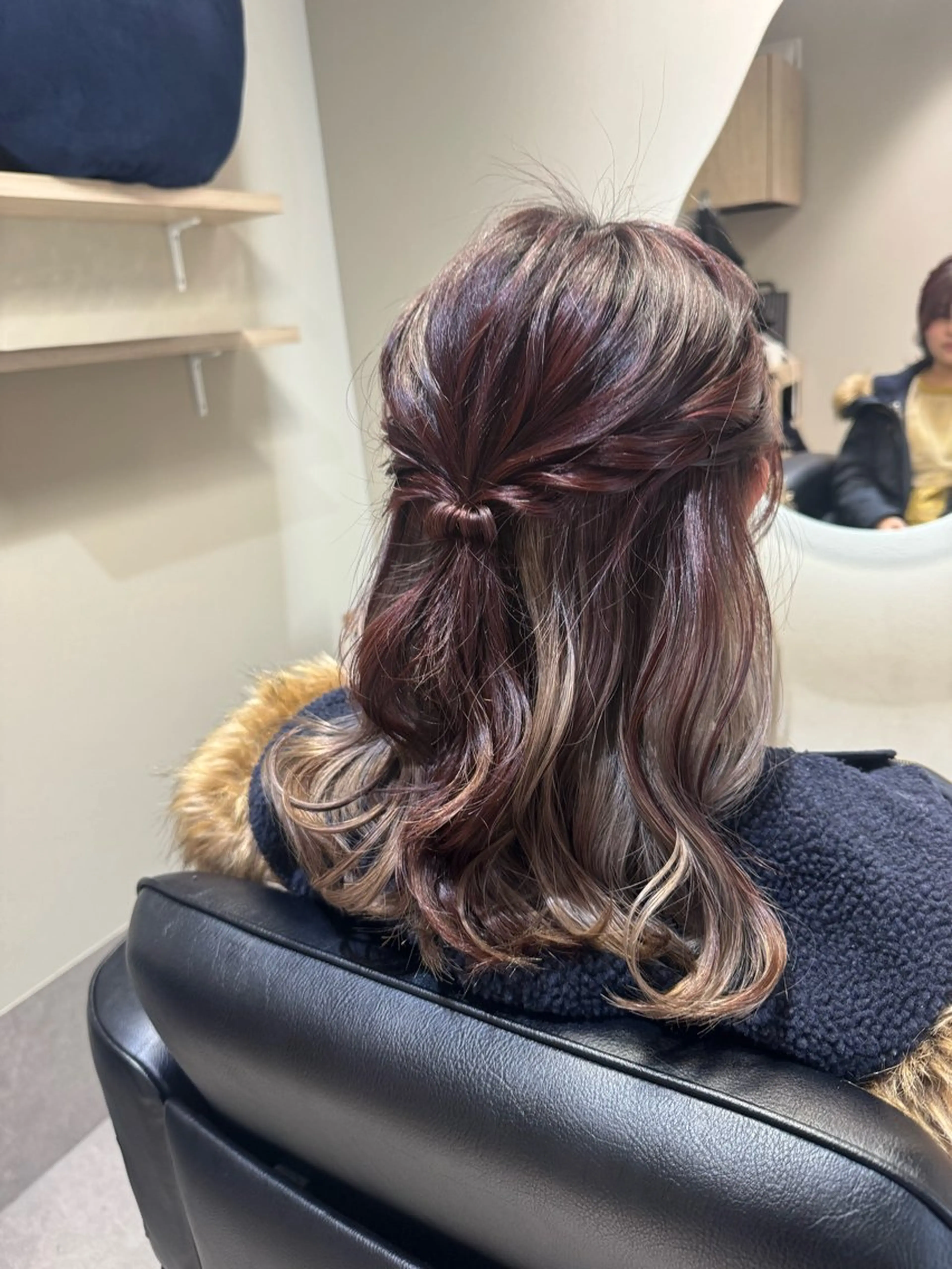 セミロング ヘアセット NAVY 橋本心 縮毛矯正のヘアスタイル