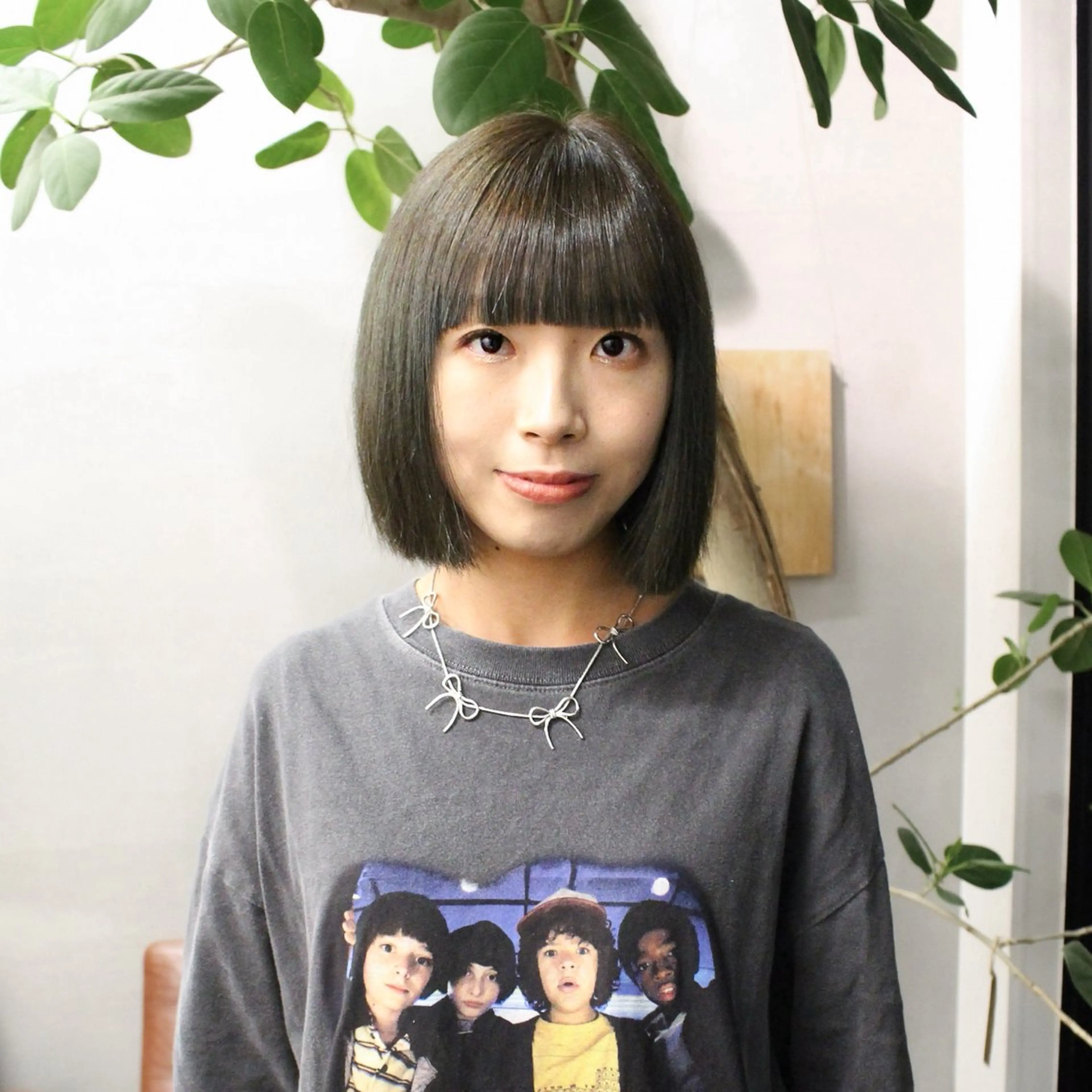 ミディアム カラー ベージュカラー 透明感カラー オリーブベージュ ヘアカラー 藤川迅 曲がる縮毛矯正のヘアスタイル