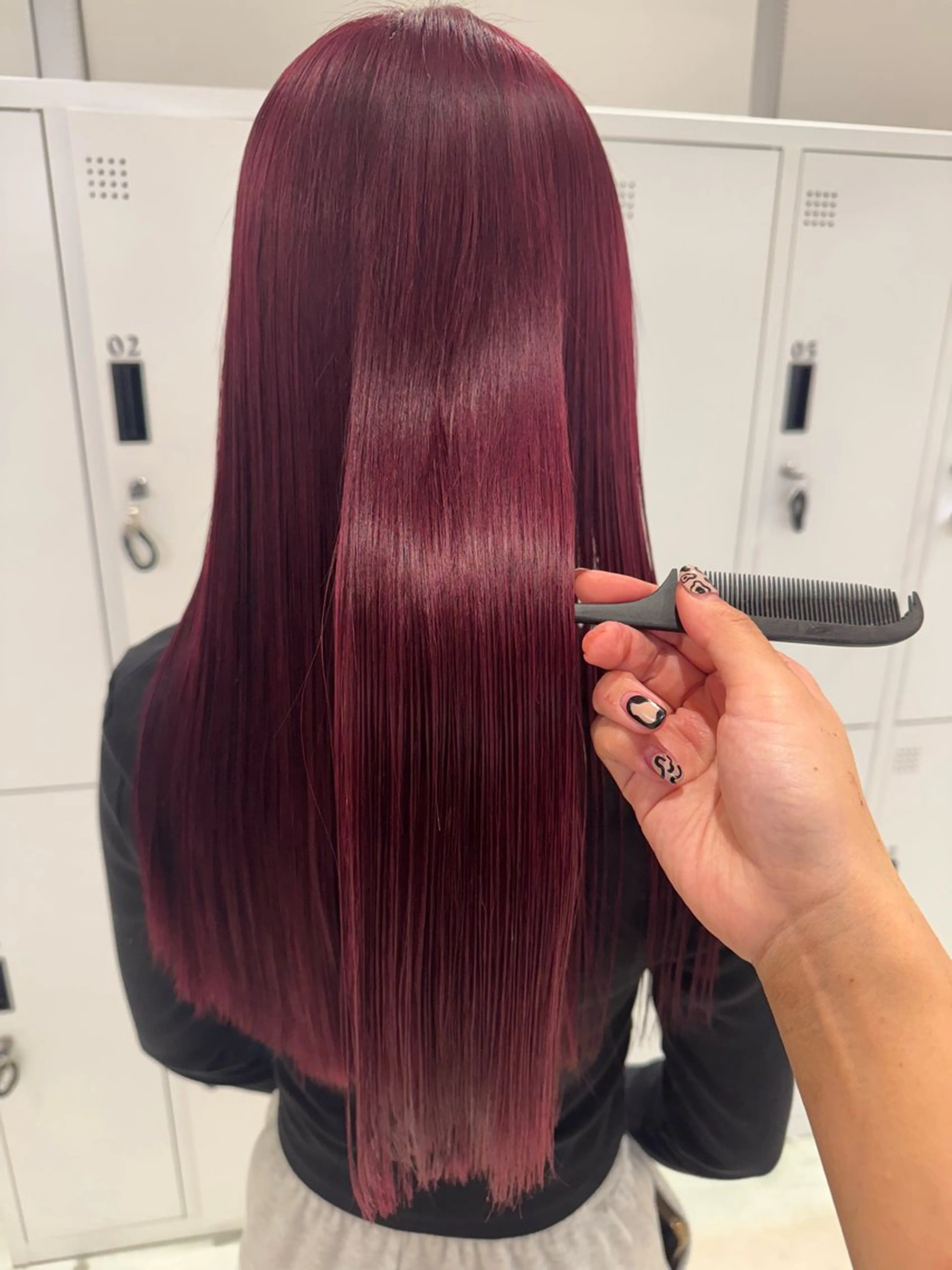 カラー レッドカラー 透明感カラー✨艶髪 制作🌱山根あゆみのヘアスタイル