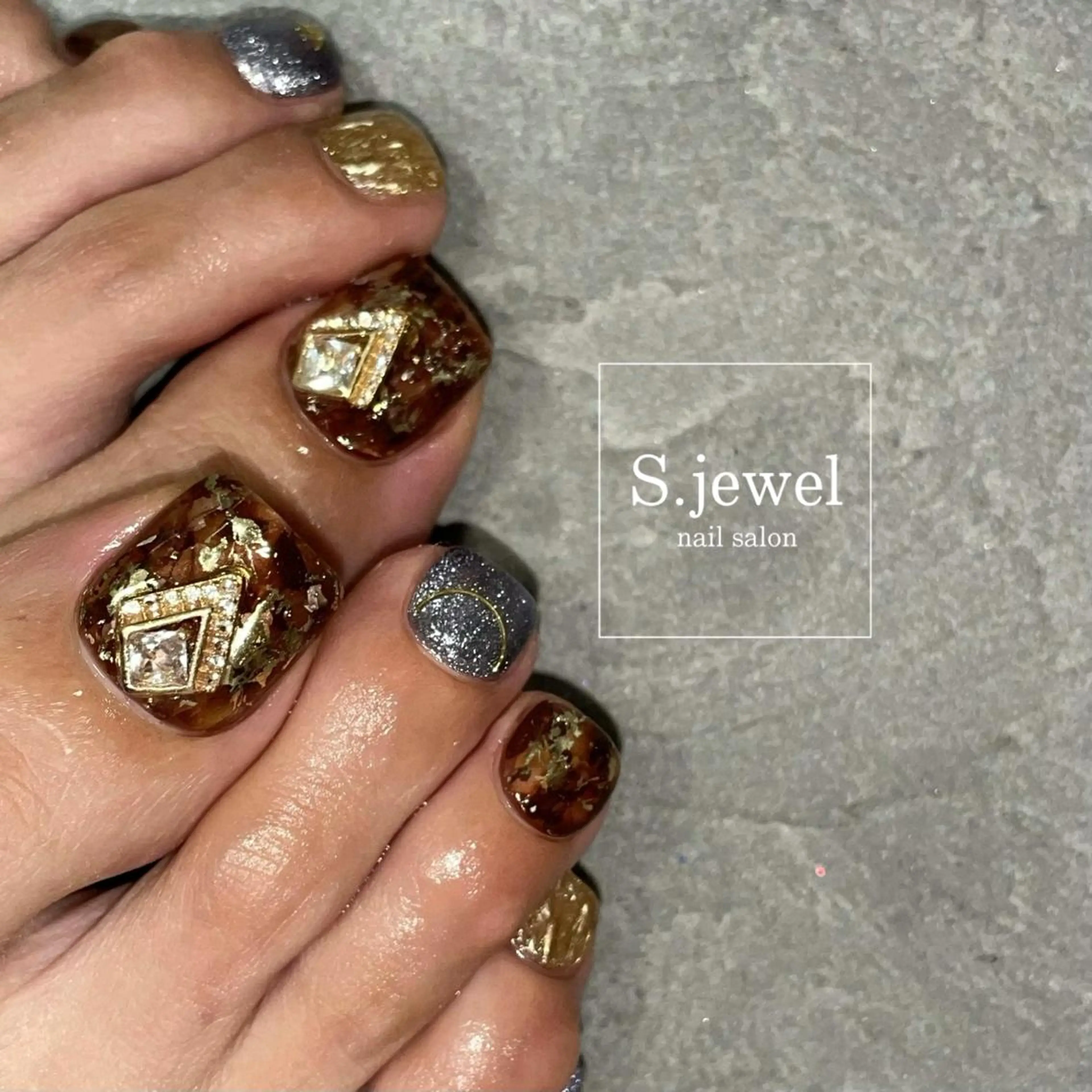 ネイル S. JEWELのネイルデザイン