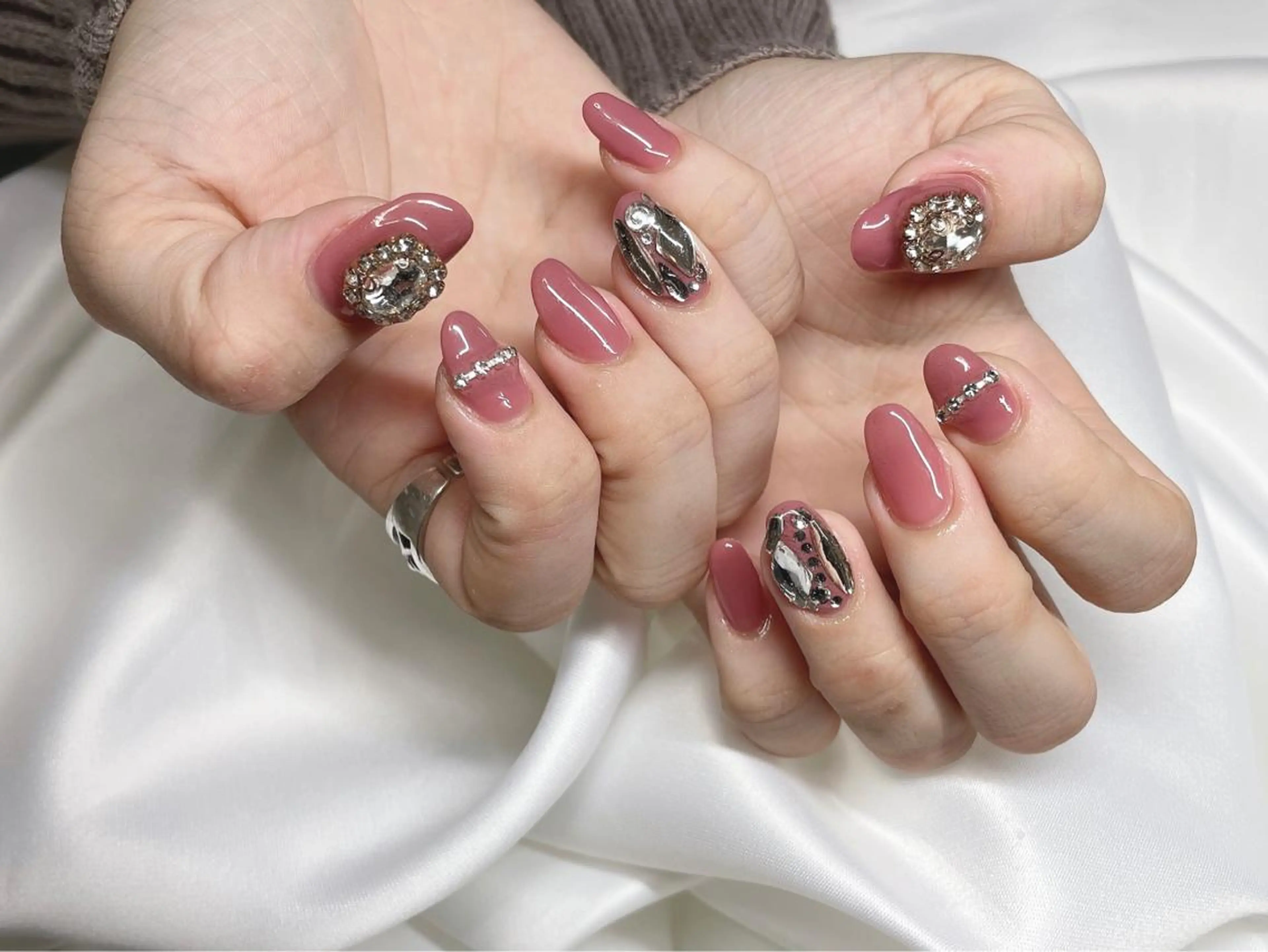 ネイル 23時まで❤︎韓国、 ワンホンネイルのネイルデザイン