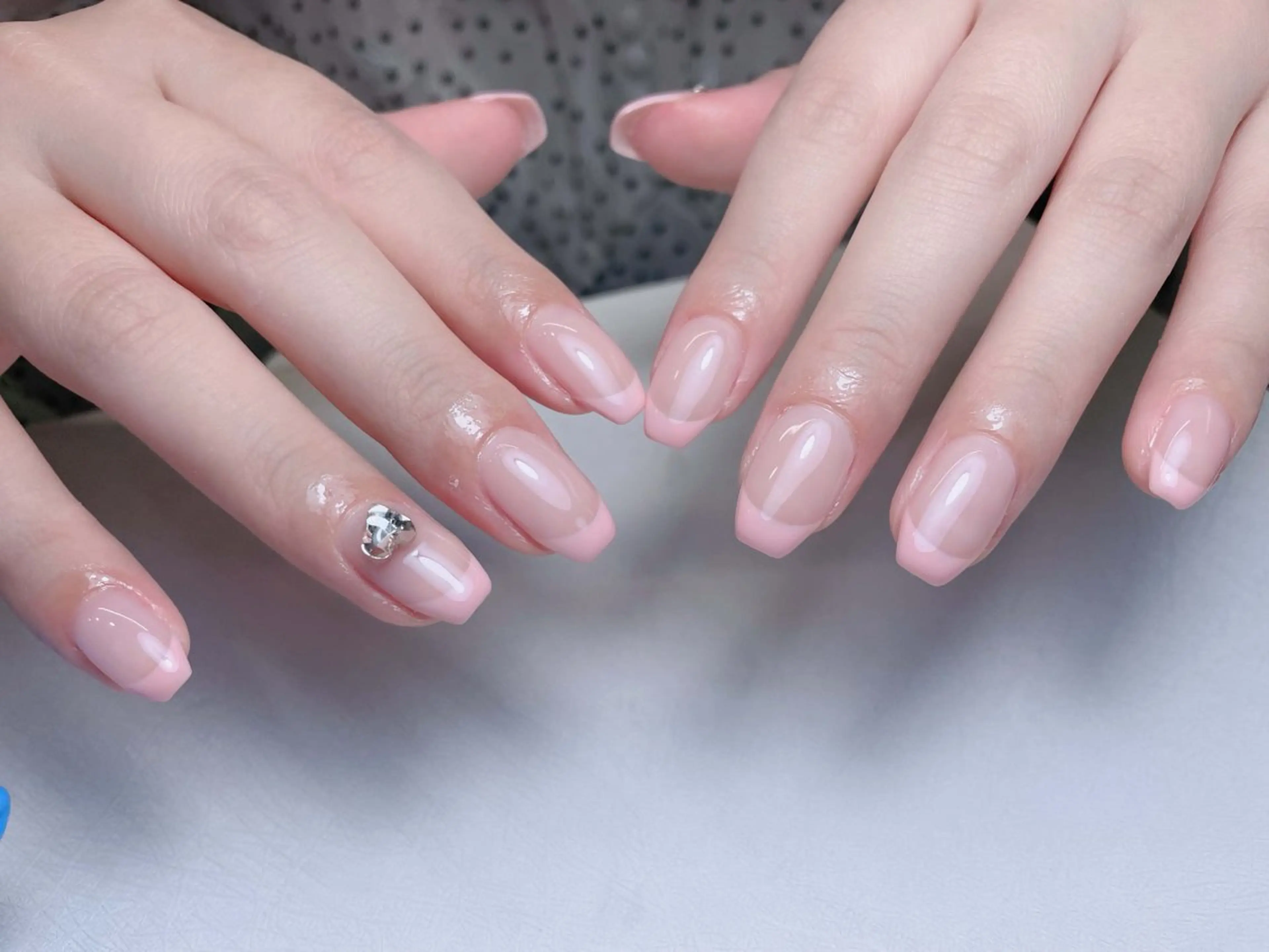 ネイル 長さ出し フットネイル フレンチネイル ジェルネイル ガラスフレンチ ハンドネイル 中野駅から2分 MEO NAILのネイルデザイン