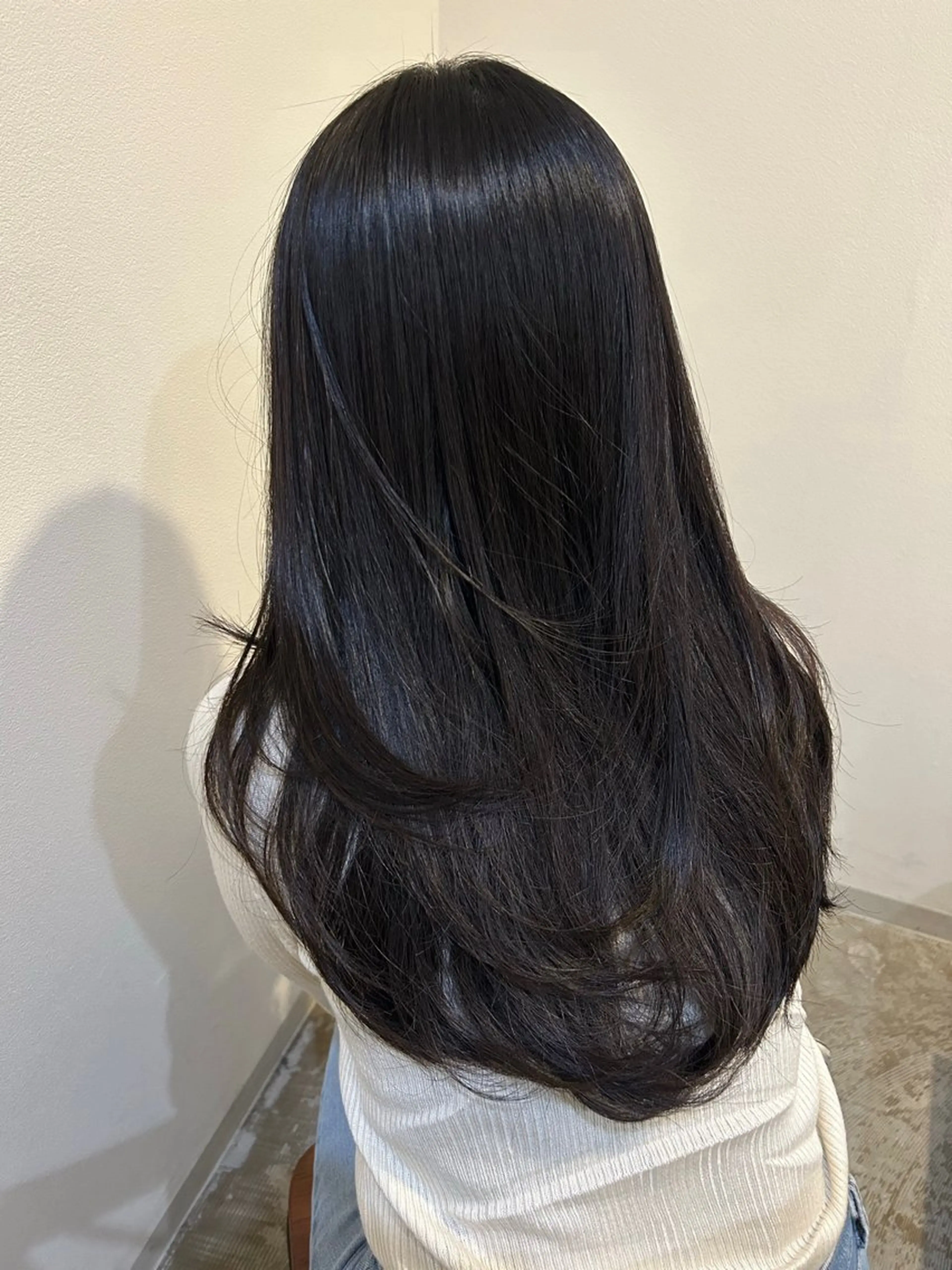 ロング カット 縮毛矯正 トリートメント 小澤 一稀のヘアスタイル