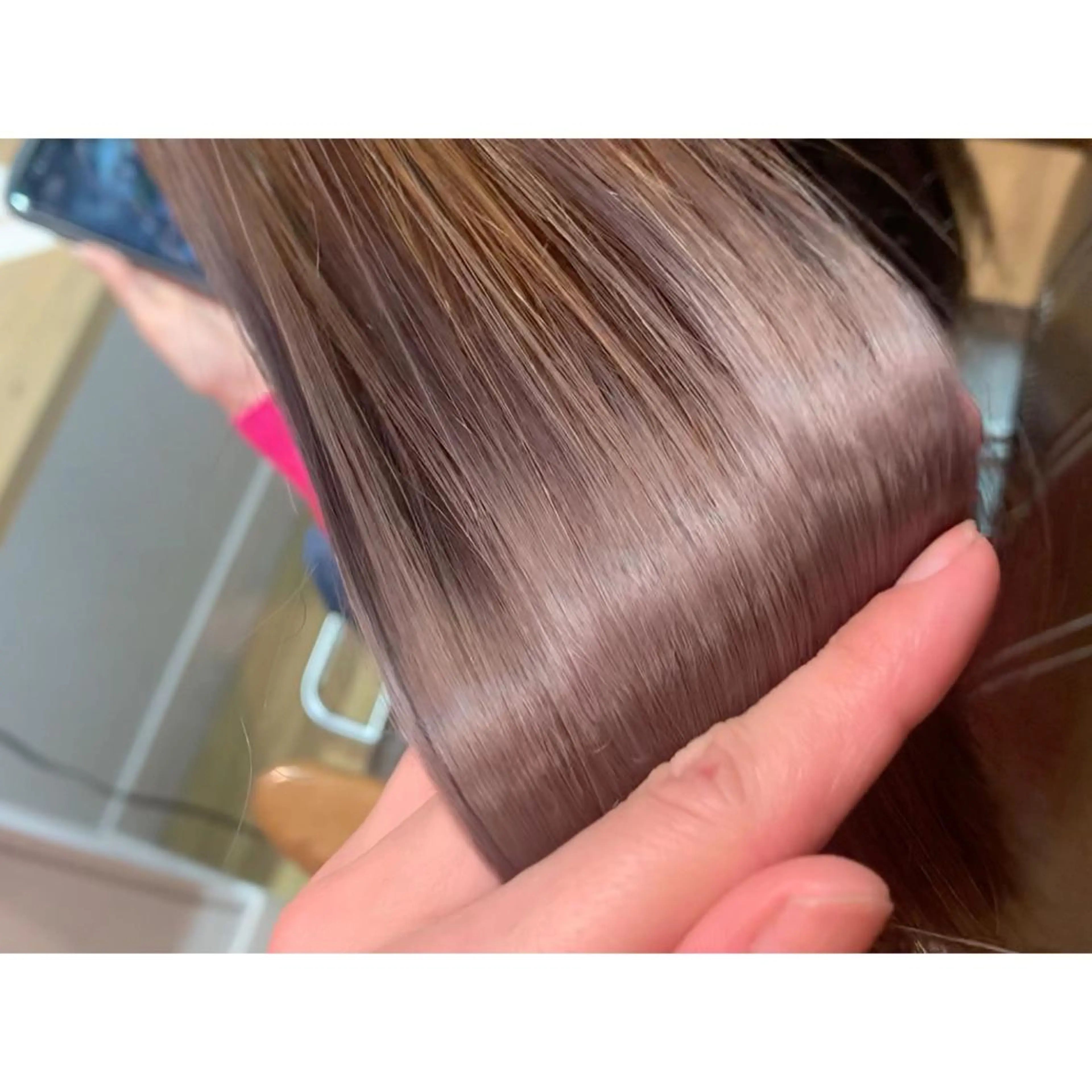 ロング カラー ベージュカラー ピンクカラー ヘアカラー トリートメント ツキダテ ユイのヘアスタイル