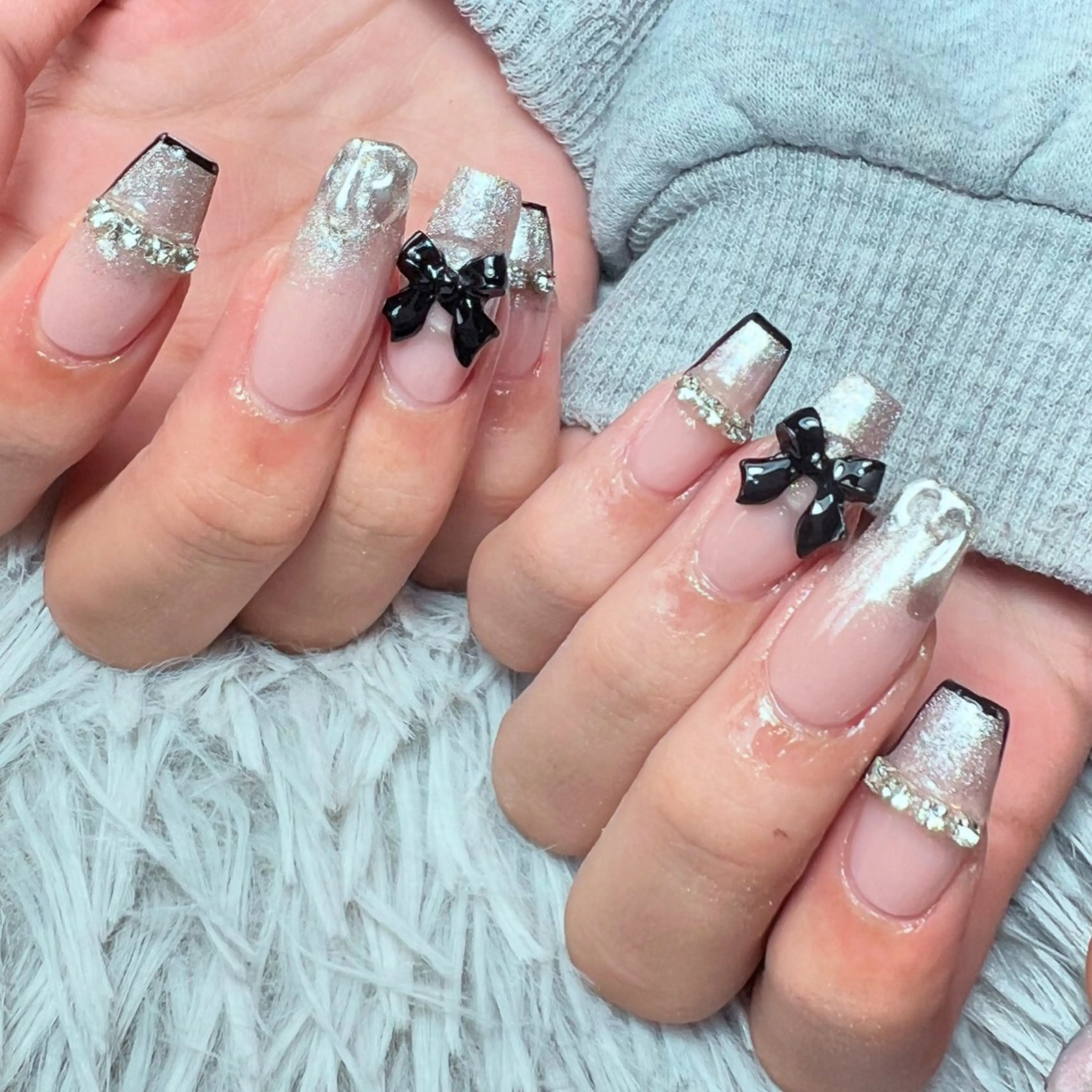 ネイル ラメ(グリッター) ラメグラデーション スカルプネイル ハンドネイル シェヌネイル JURAのネイルデザイン