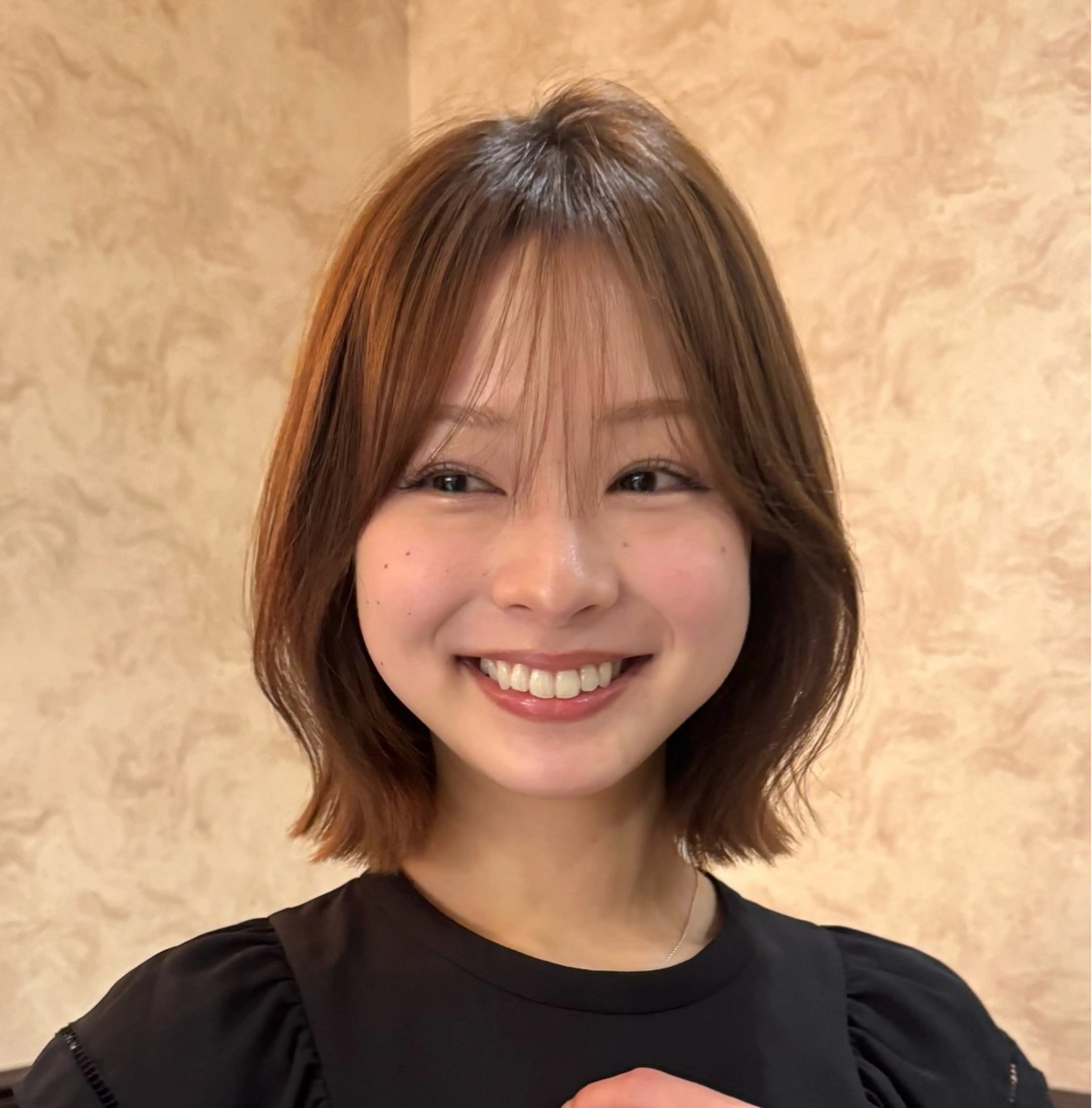ミディアム カット ヘアカラー トリートメント ボブ/透明感カラー /艶髪/しなる🌷のヘアスタイル