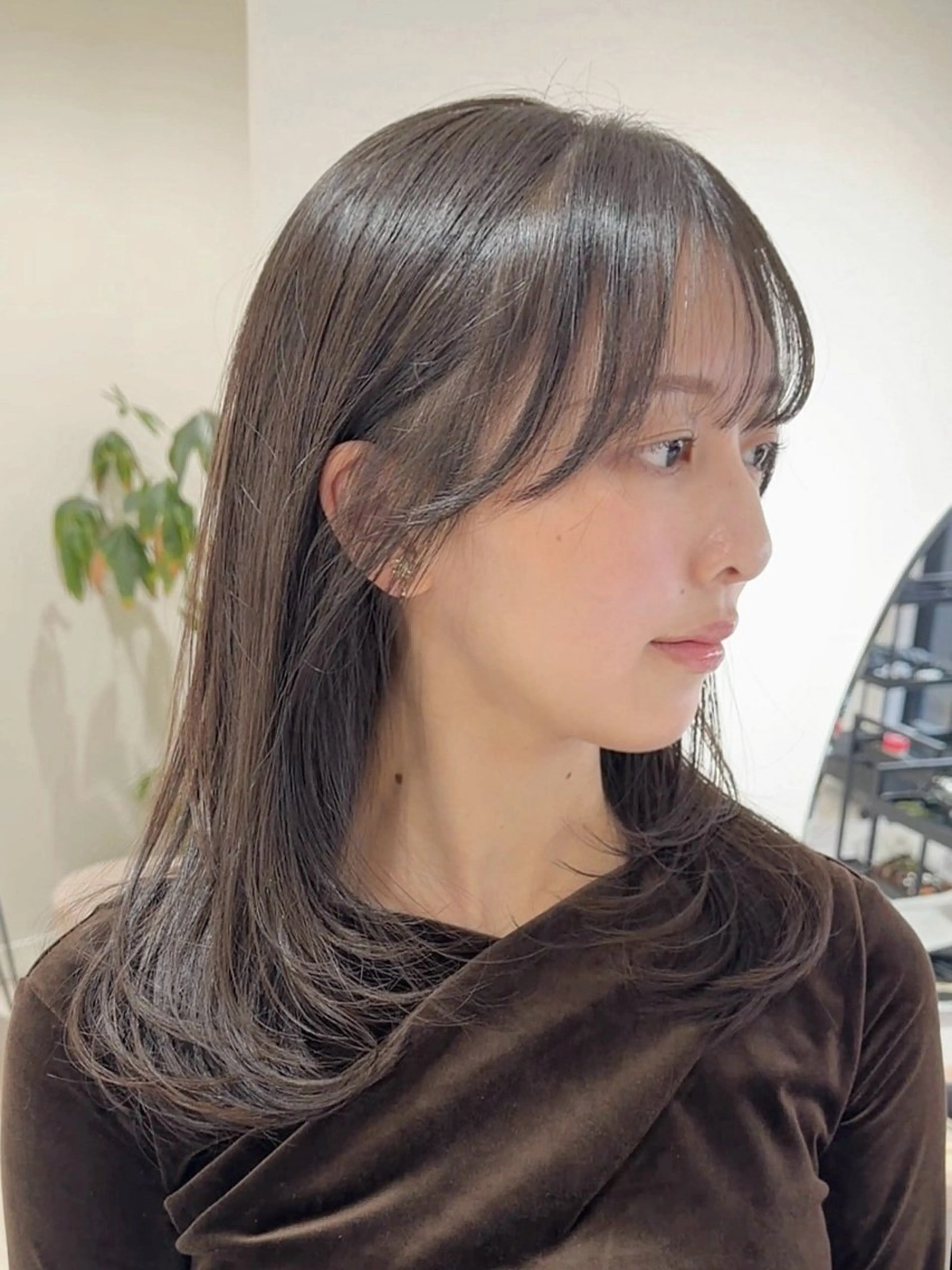 セミロング カット ヘアカラー イメチェンレイヤー/ 縮毛矯正/菅野恭平のヘアスタイル