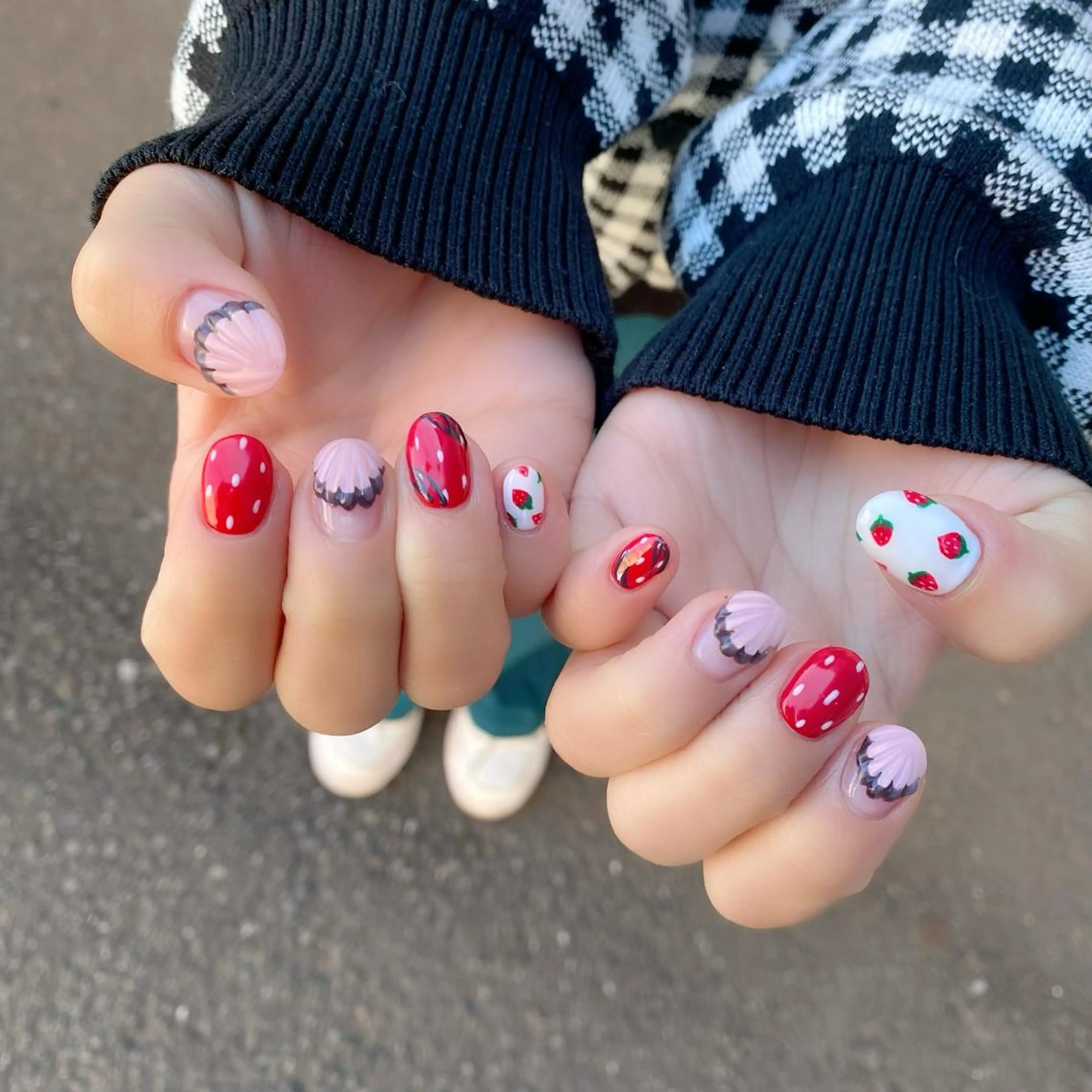 ネイル バレンタイン ホワイト 冬ネイル ハンドネイル Salon Kのネイルデザイン