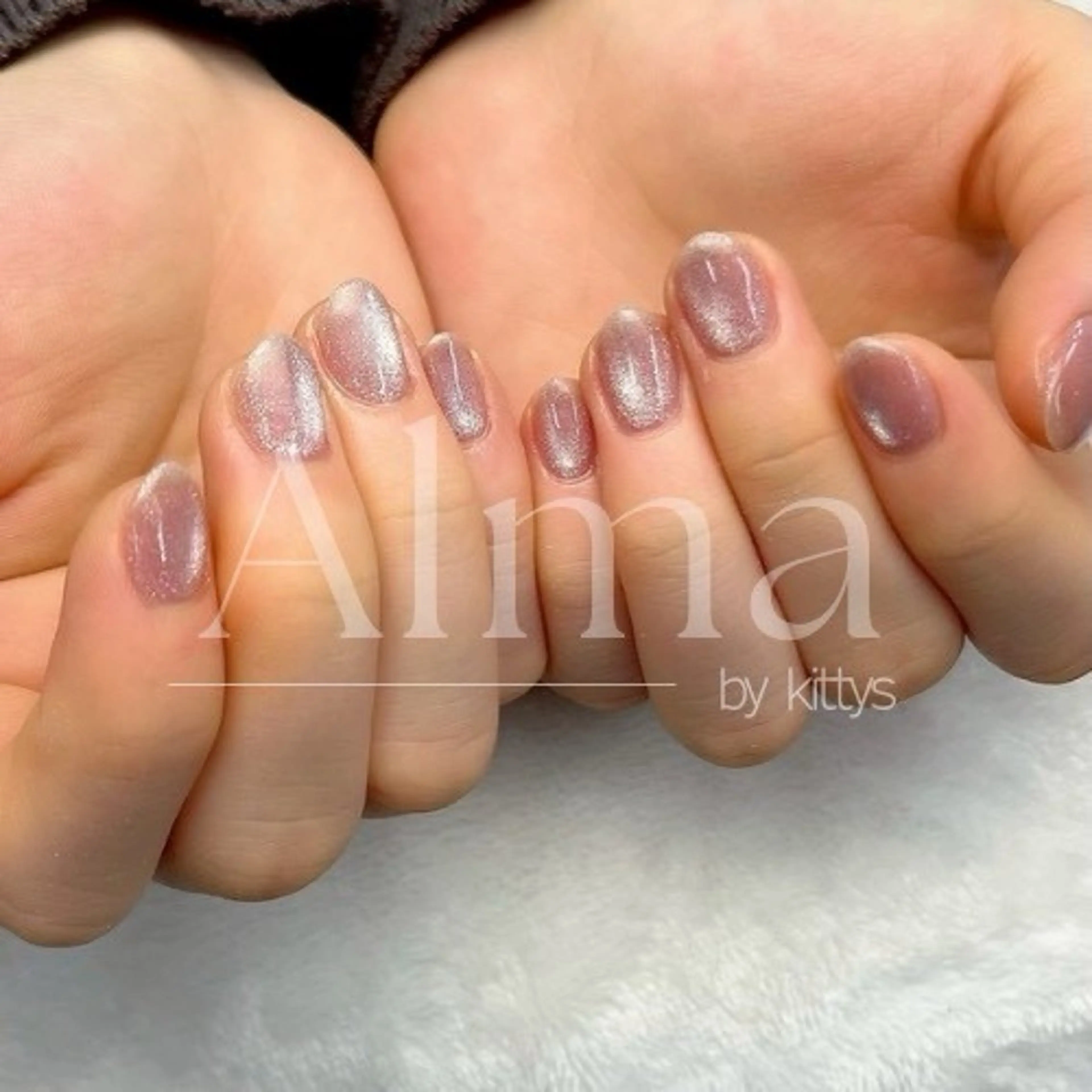 ネイル ハンドネイル Alma chitoseのネイルデザイン