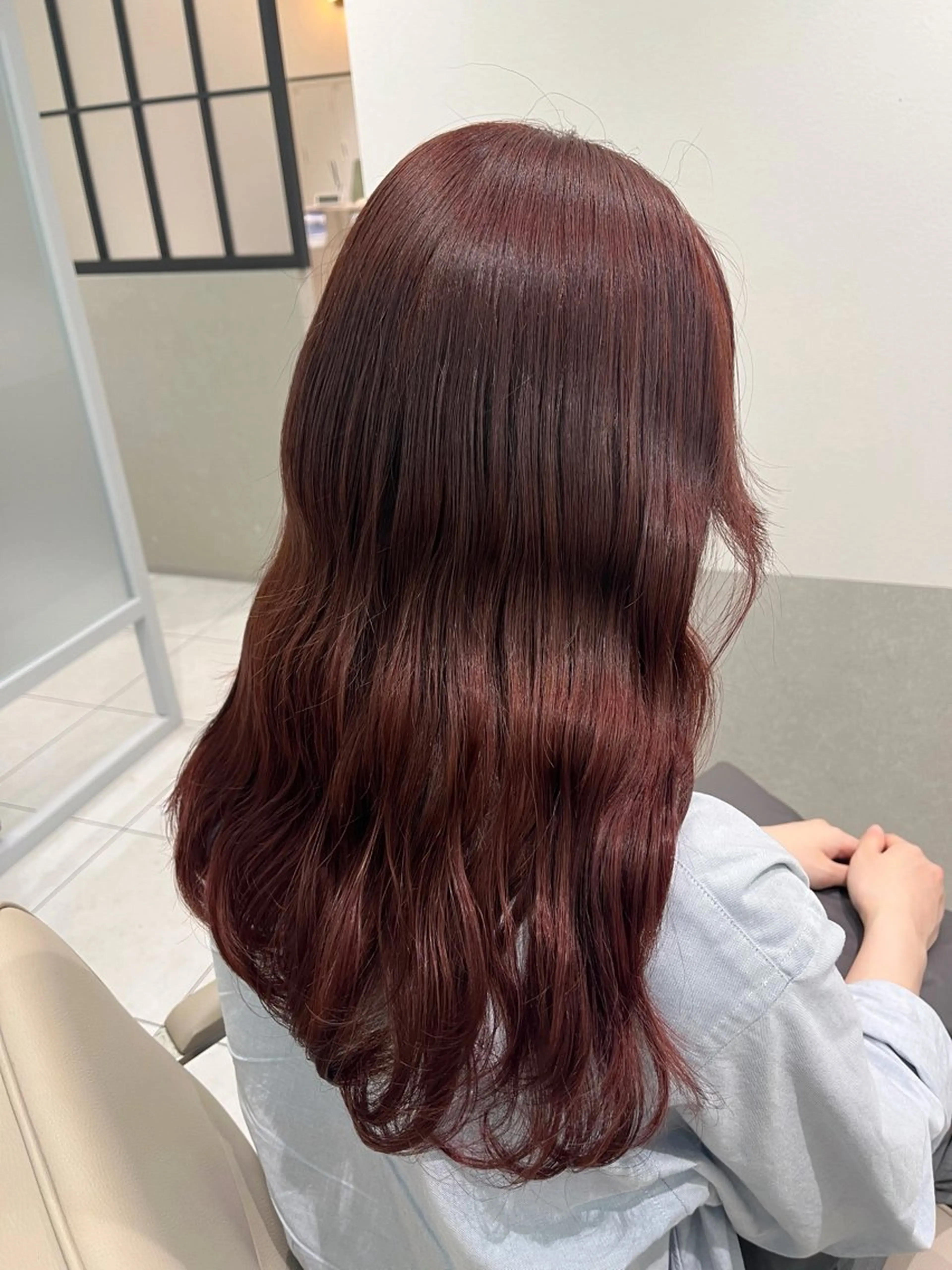 ロング カラー ヘアアレンジ ブリーチ ブリーチなしカラー ピンクカラー レッドカラー ロング カット ヘアカラー トリートメント Eleanor 池袋 🧸Madoka🧸のヘアスタイル