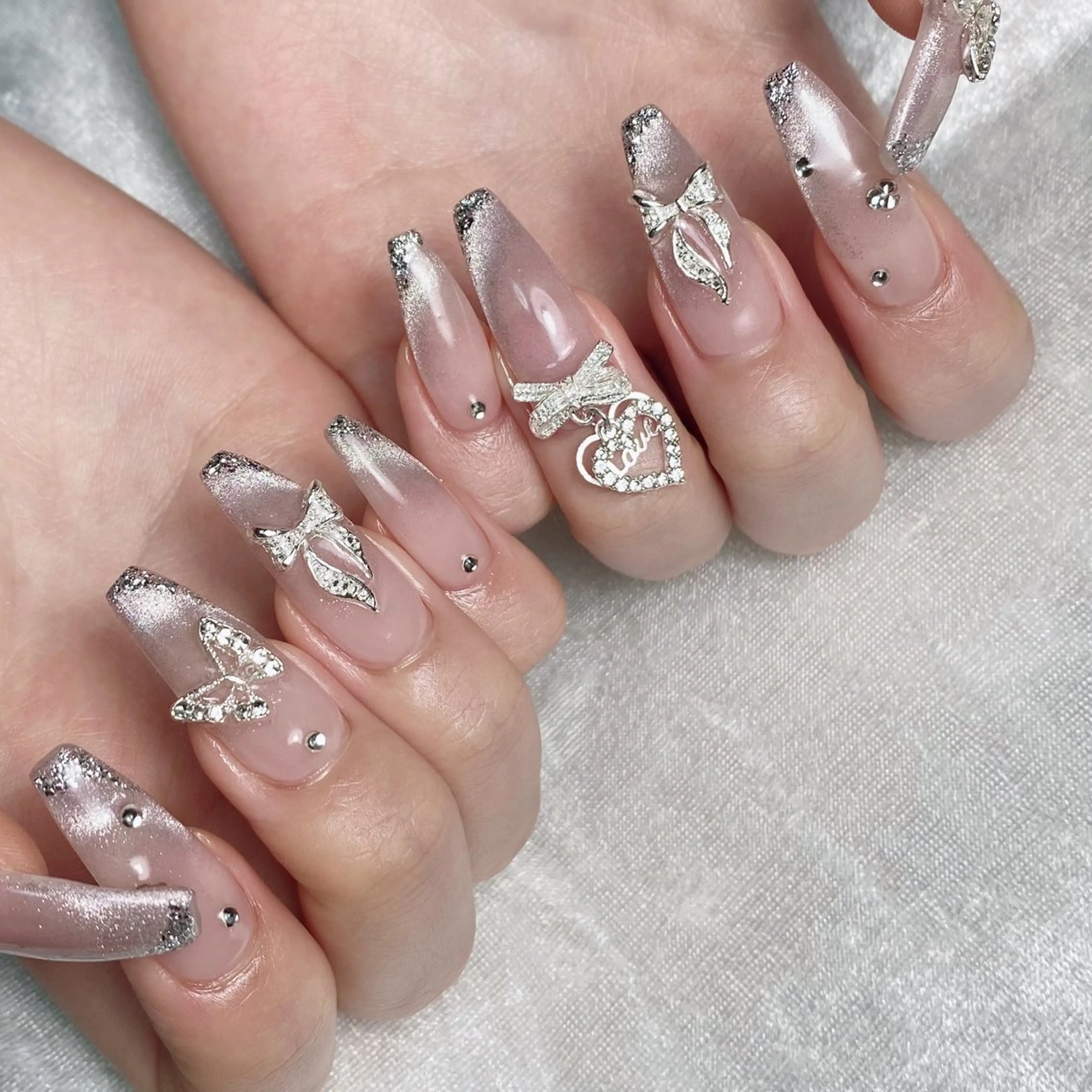 ネイル Airis所属・Airis aiのネイルデザイン