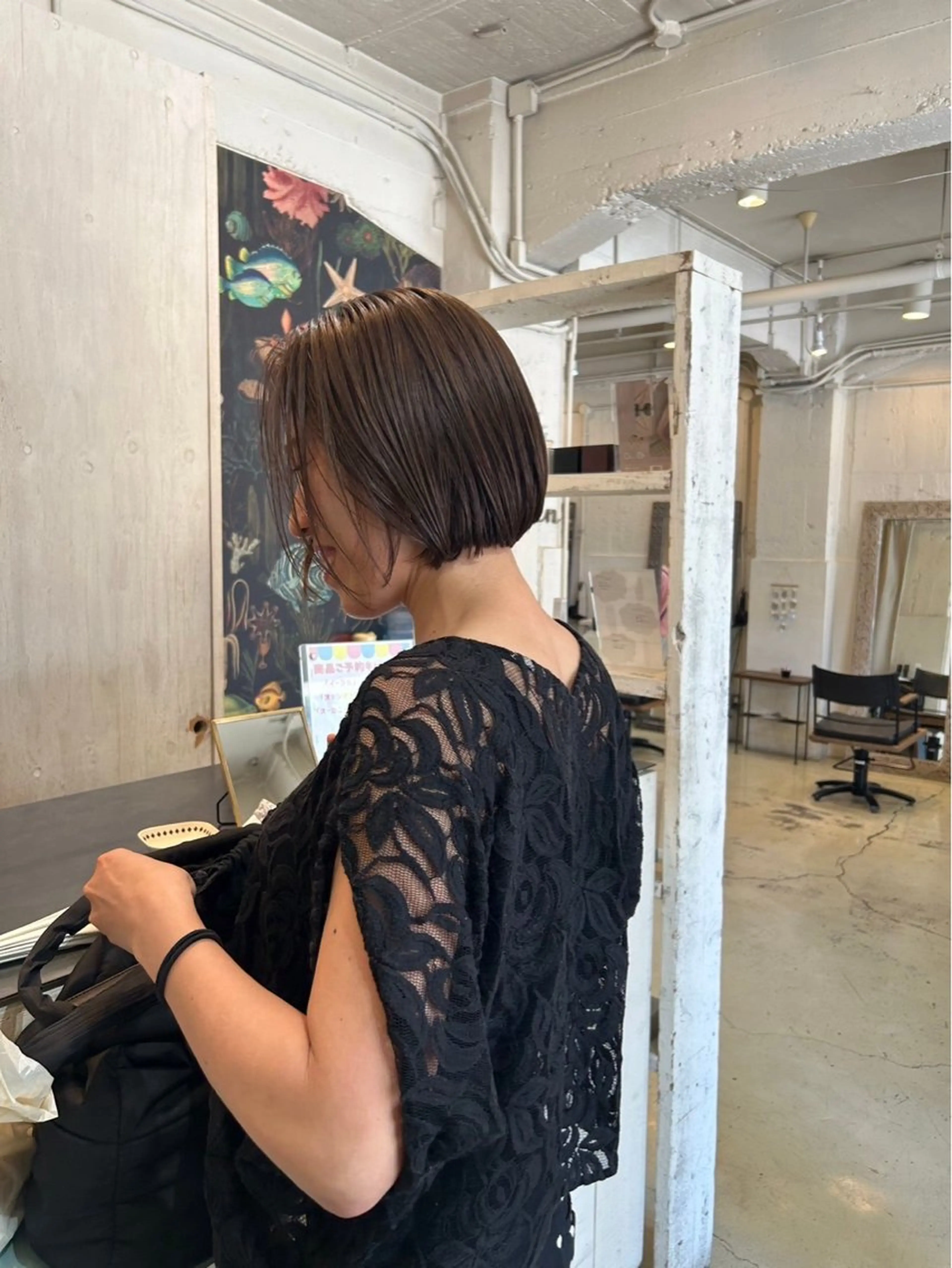 ショート カラー 透明感カラー ボブ 三浦 ふたばのヘアスタイル