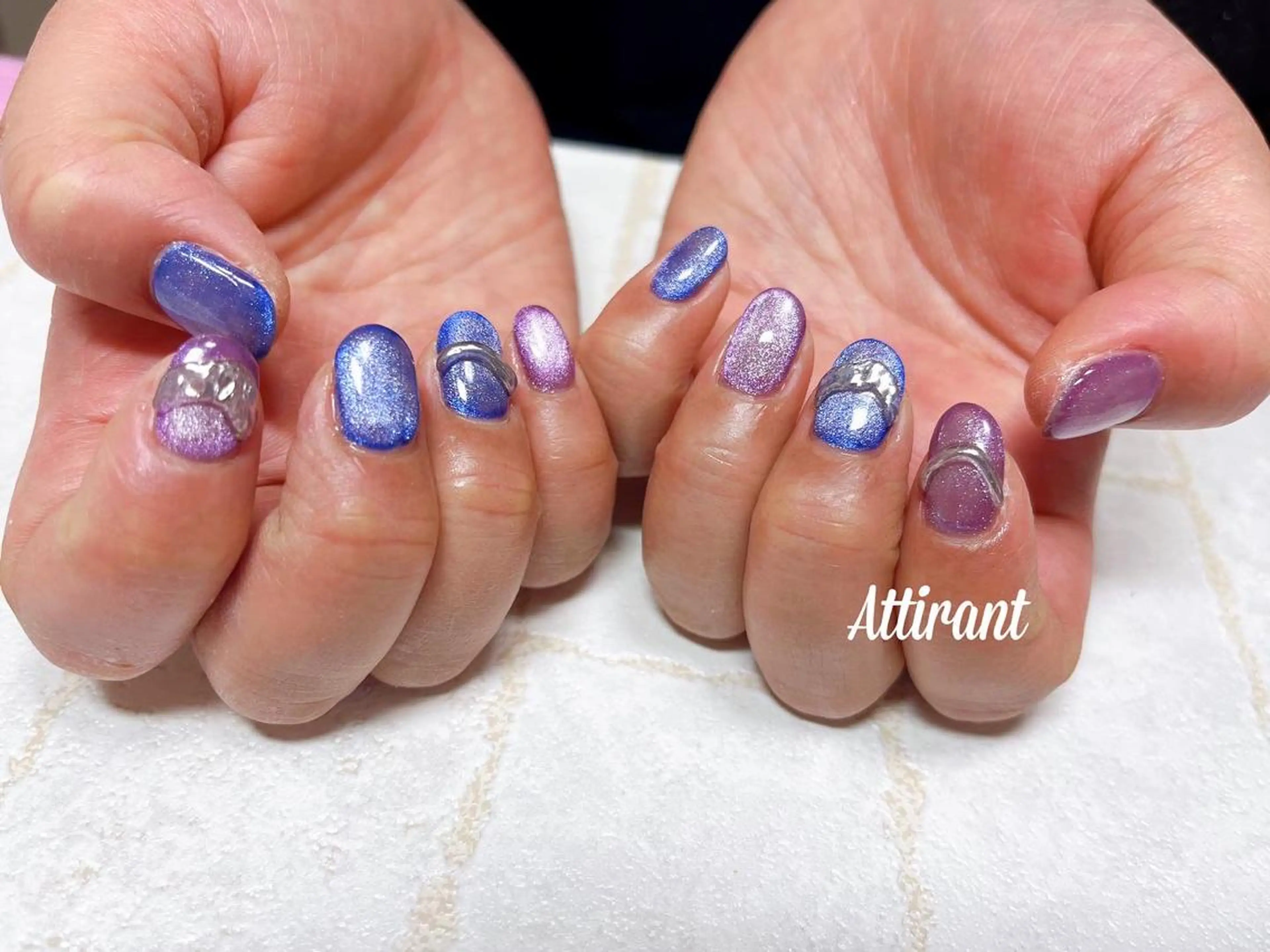 ネイル マグネットネイル ハンドネイル ネイルサロン アティロンのネイルデザイン