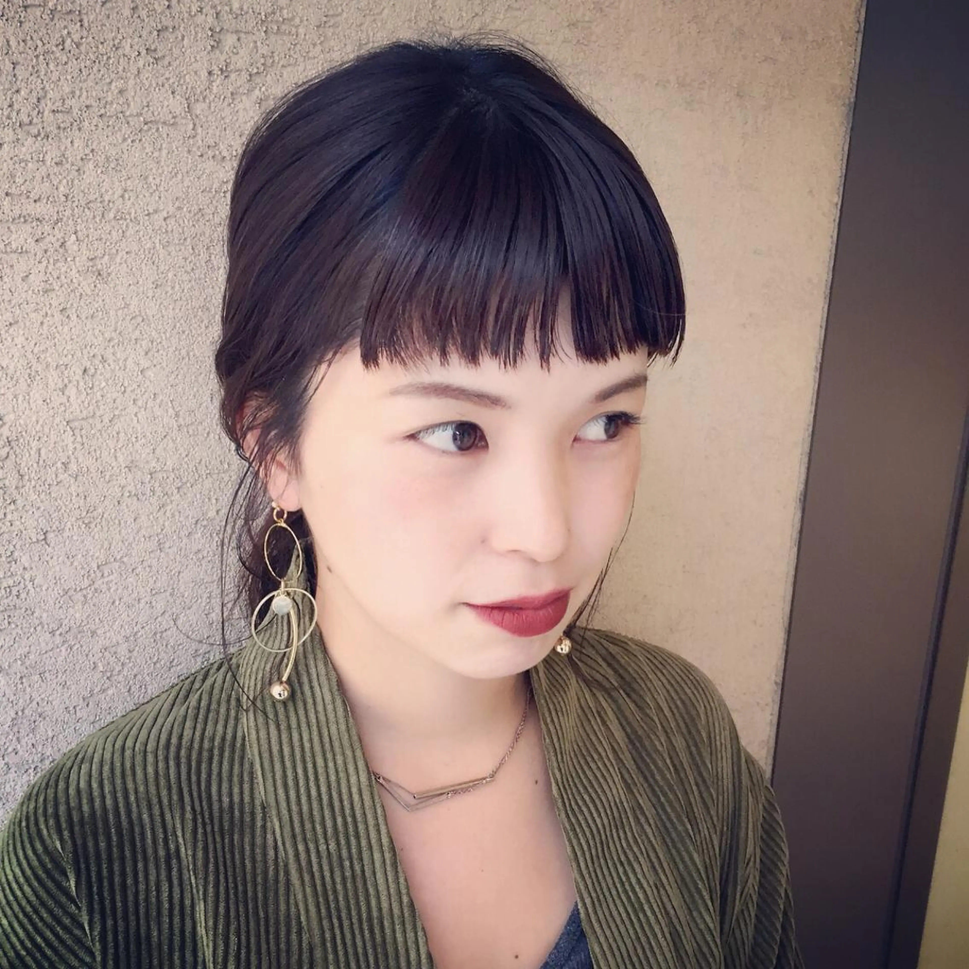 ミディアム sato yoのヘアスタイル