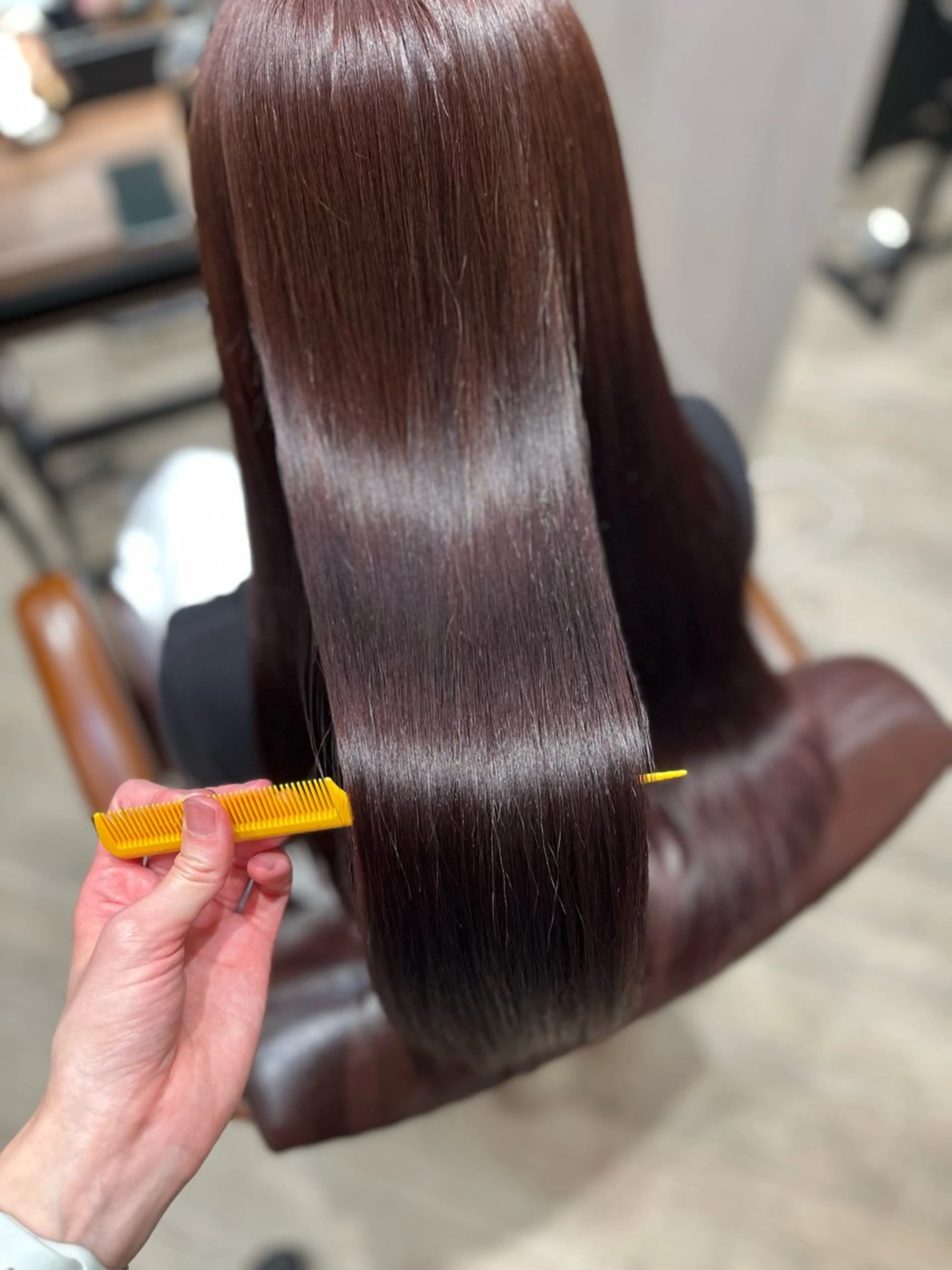 ロング カラー レッドカラー ヘアカラー トリートメント 🫧ぷる艶カラー🫧 Yuubi🦩のヘアスタイル