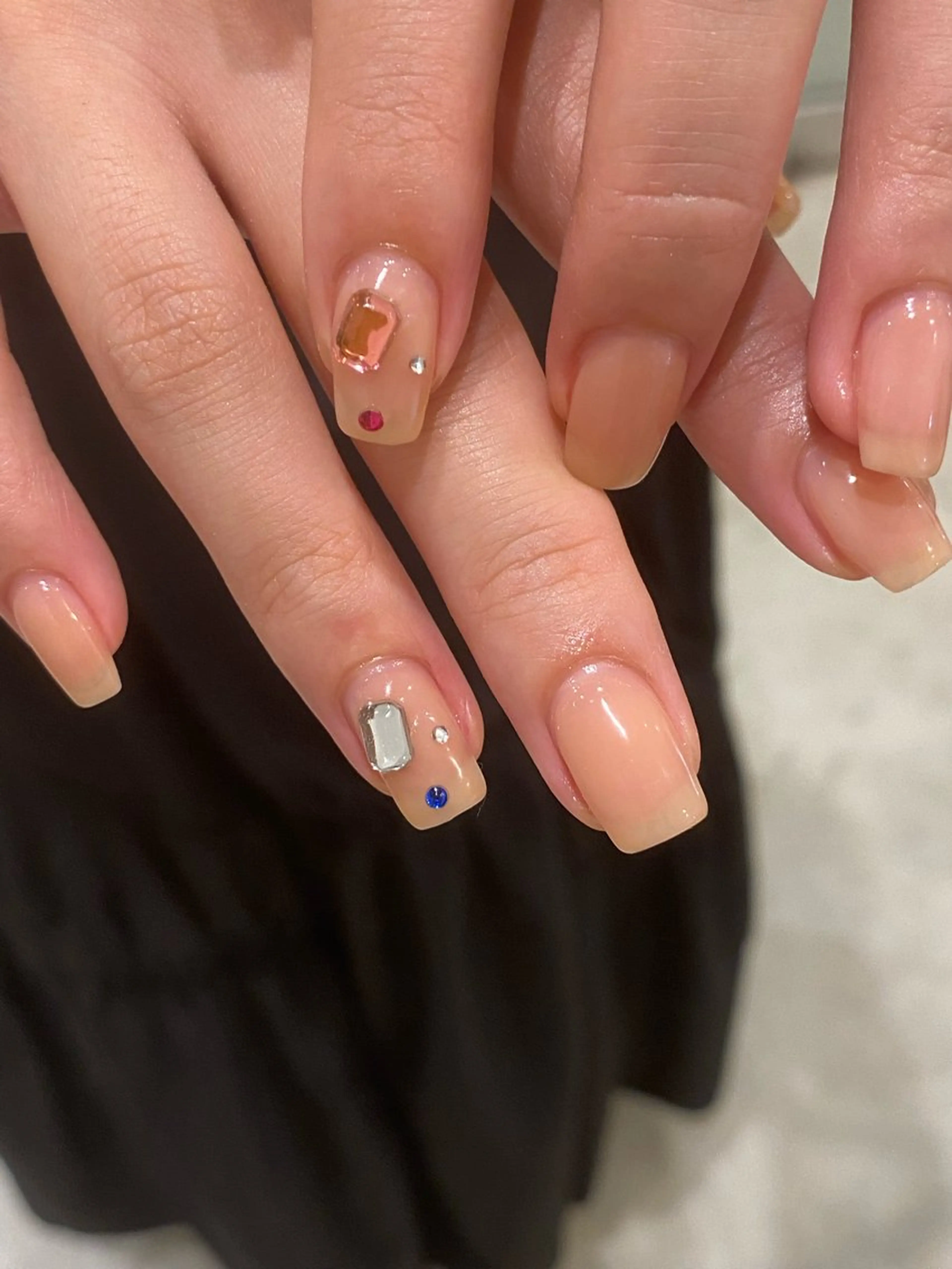 ネイル キラキラネイル Ann nailのネイルデザイン