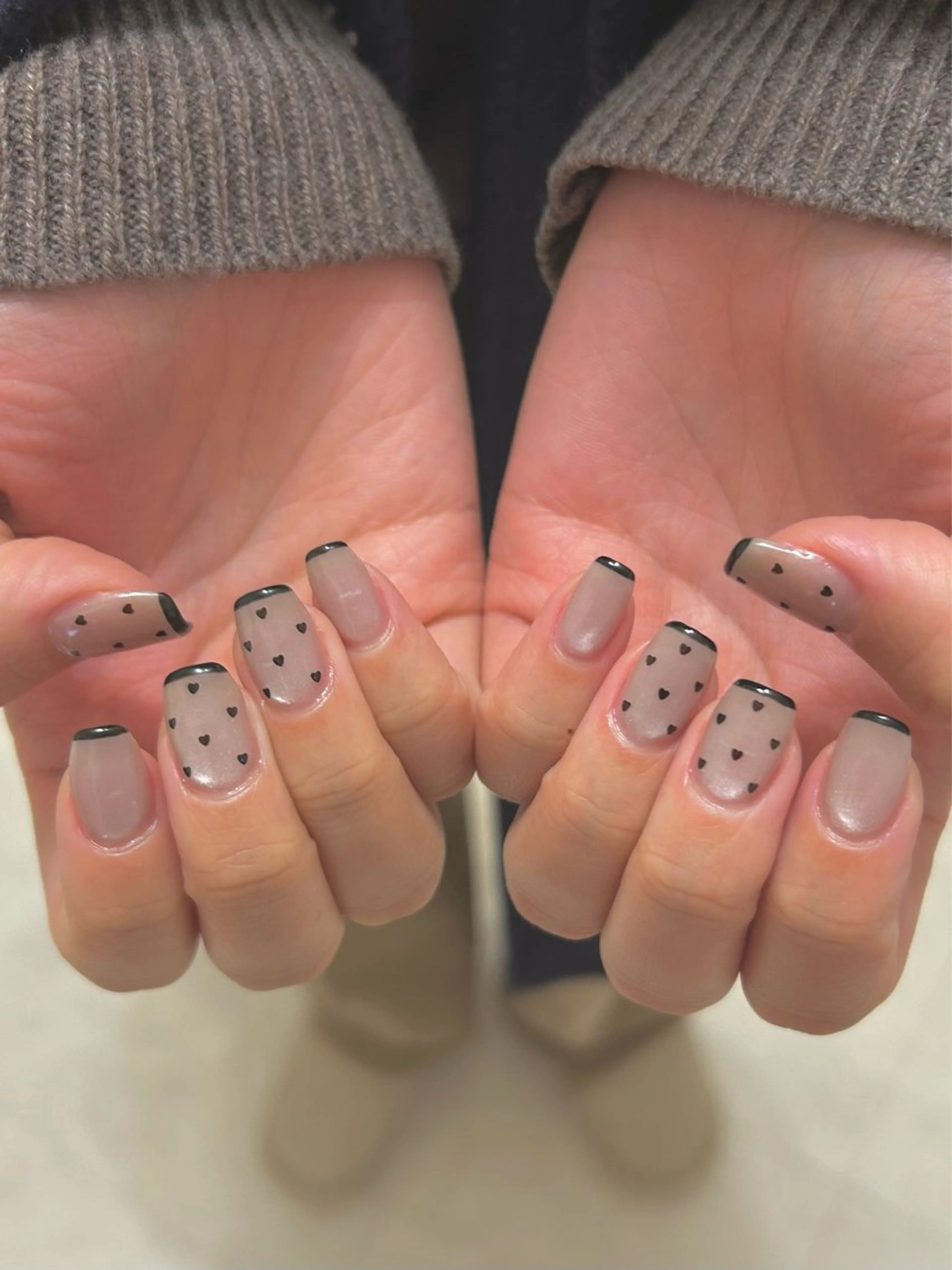 ネイル ジェルネイル マグネットネイル マグネットワンカラー ワンカラーネイル パラジェル Lilly nail オーナーMikuのネイルデザイン