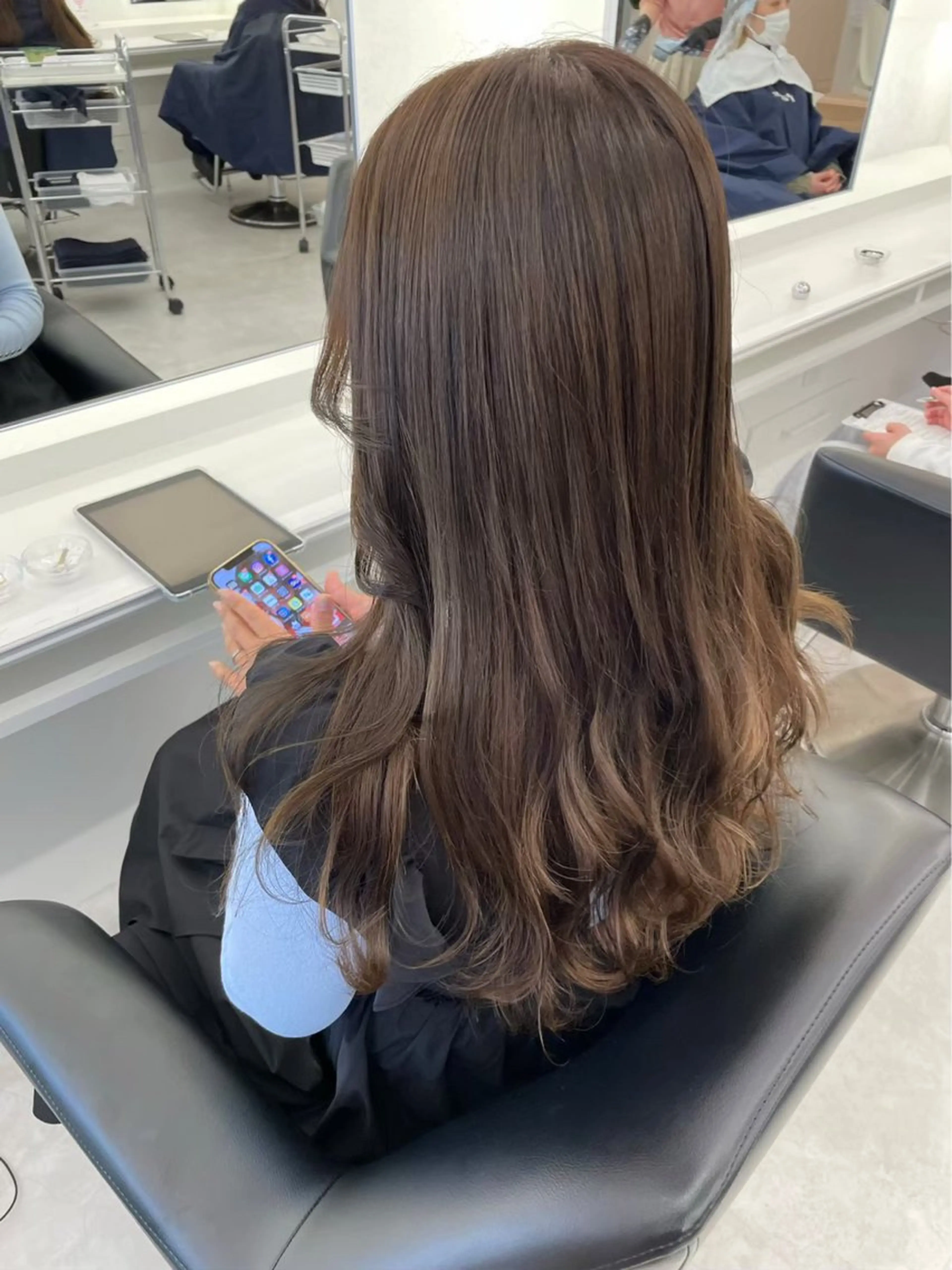 セミロング カラー ParveMix￤ 大賀さつき🍨🤍のヘアスタイル