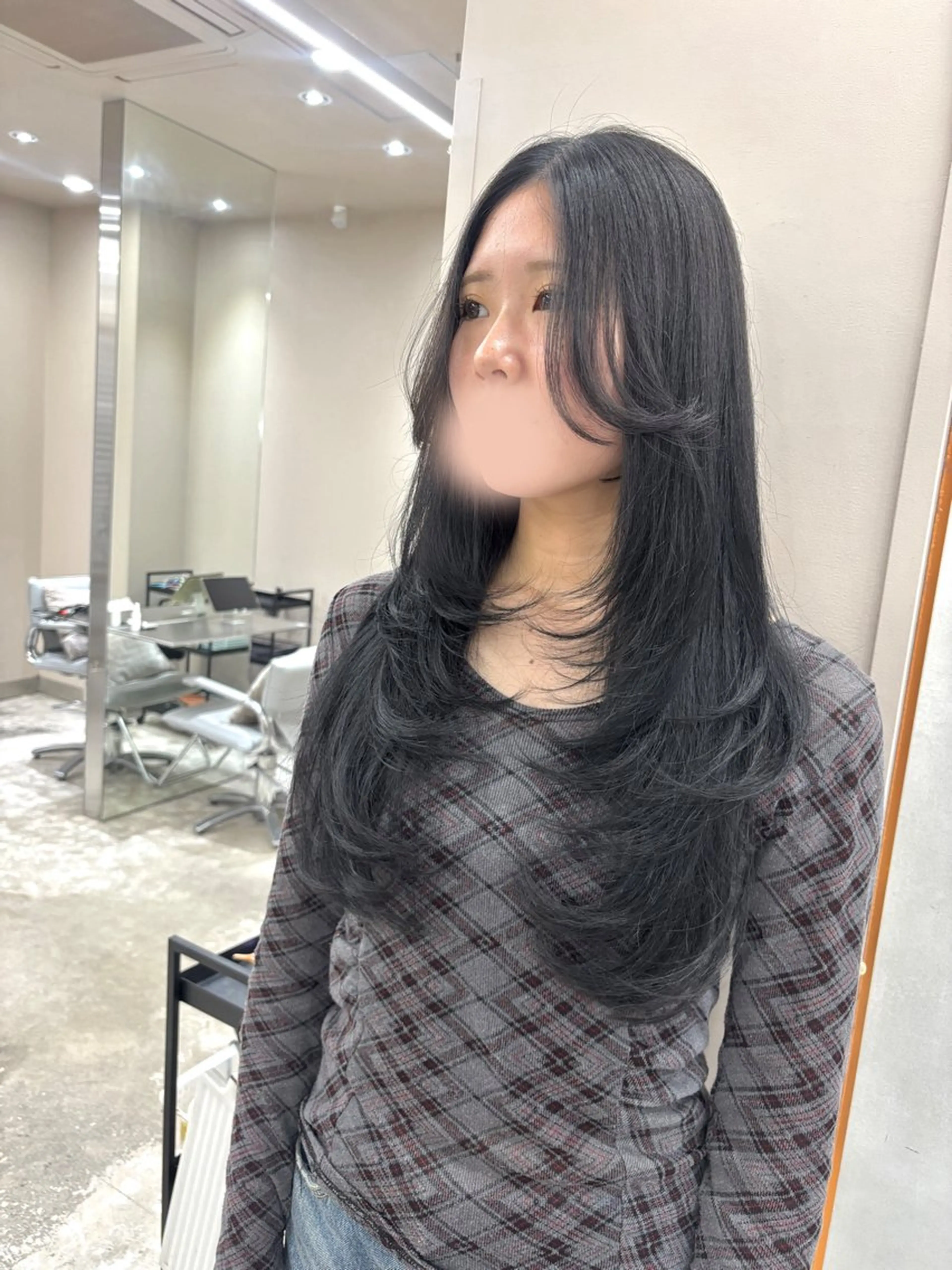 ロング レイヤーカット カット ヘアカラー トリートメント コトネ🫧 韓国風レイヤーカットのヘアスタイル