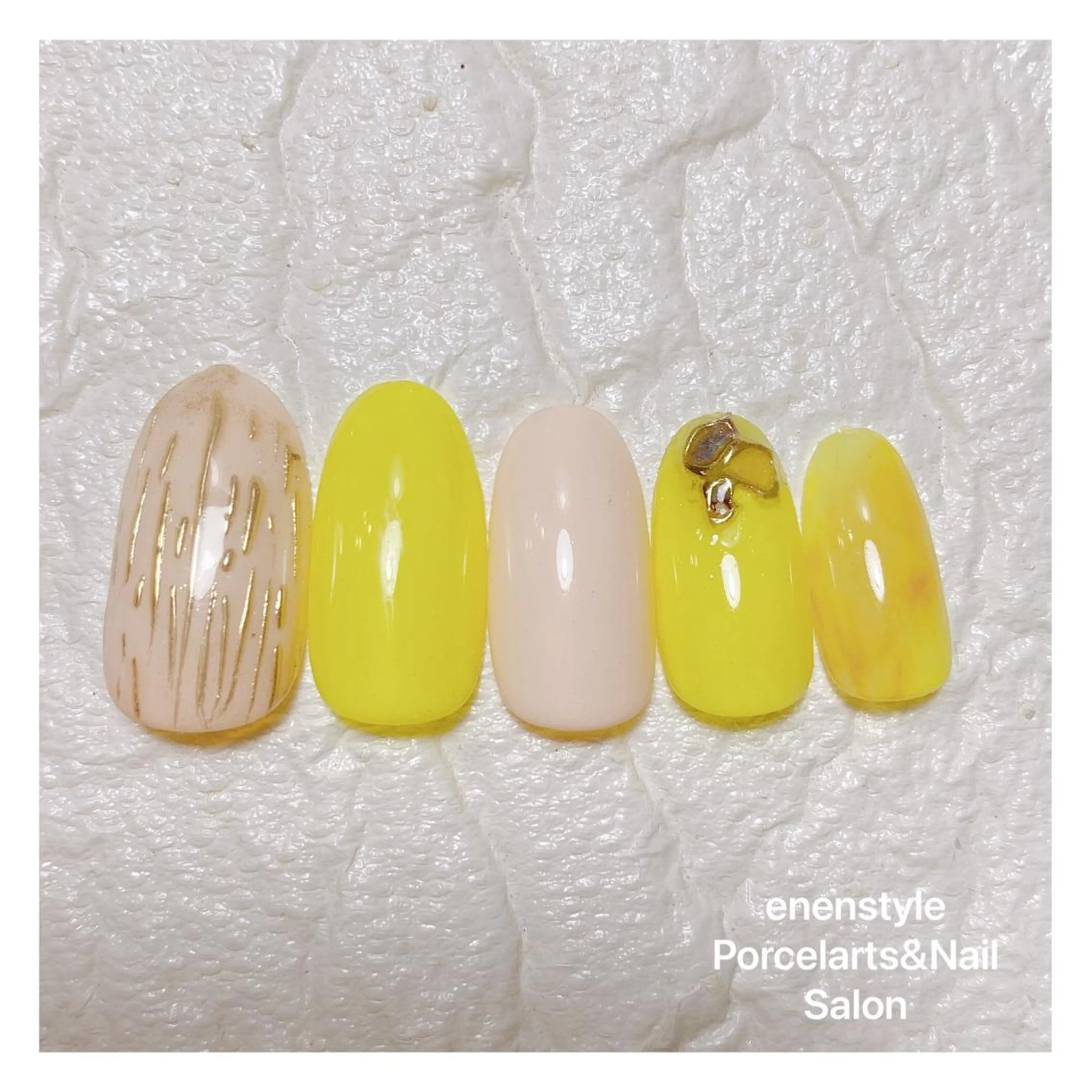 ミディアム ネイル ハンドネイル 👑enen style👑のネイルデザイン