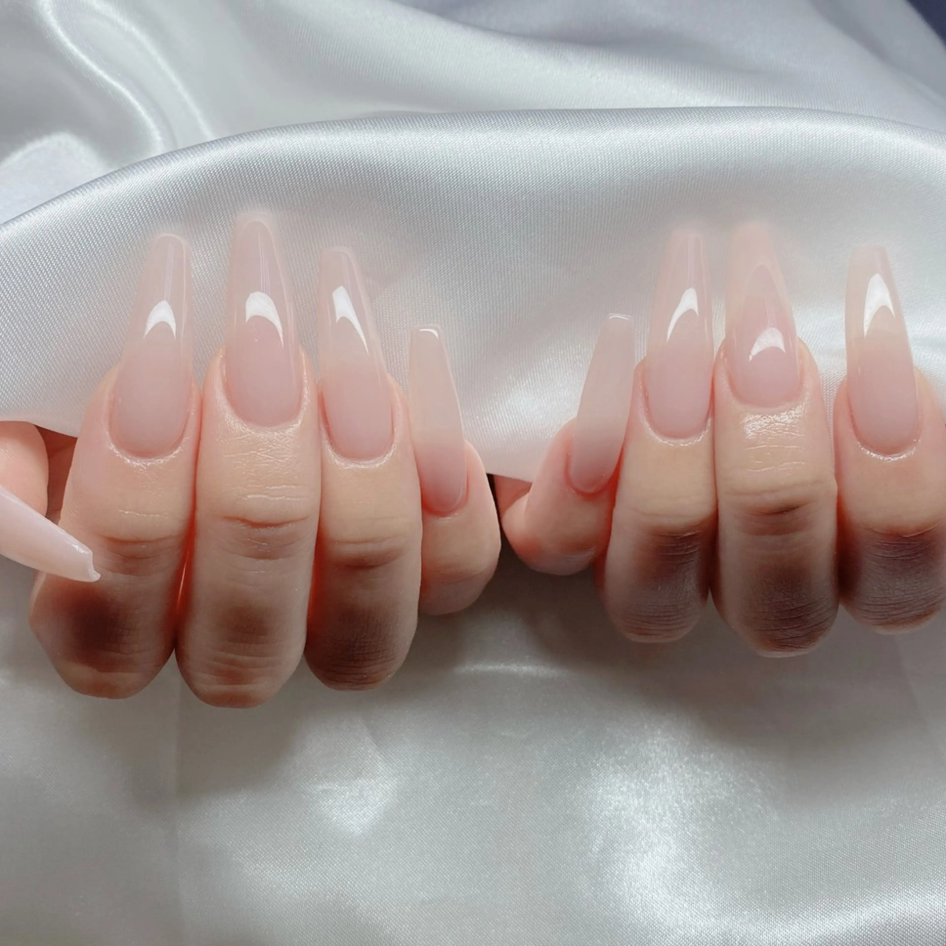 【人気No.1】 💙長さだし+ワンカラ/ラメグラデーション❣️新規オフありの写真