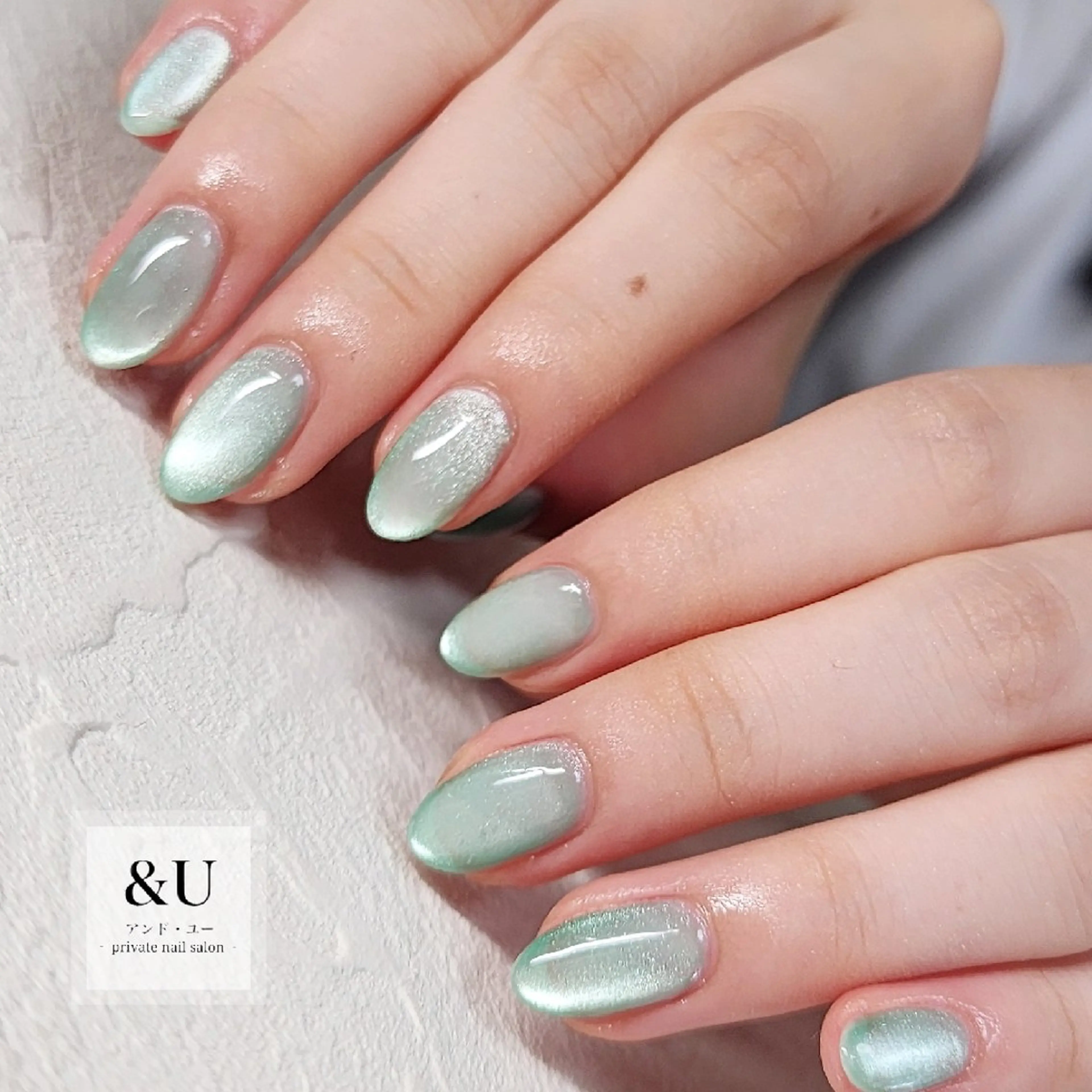 ネイル フットネイル マグネットネイル ハンドネイル ＆Ｕ (アンド・ユー)のネイルデザイン