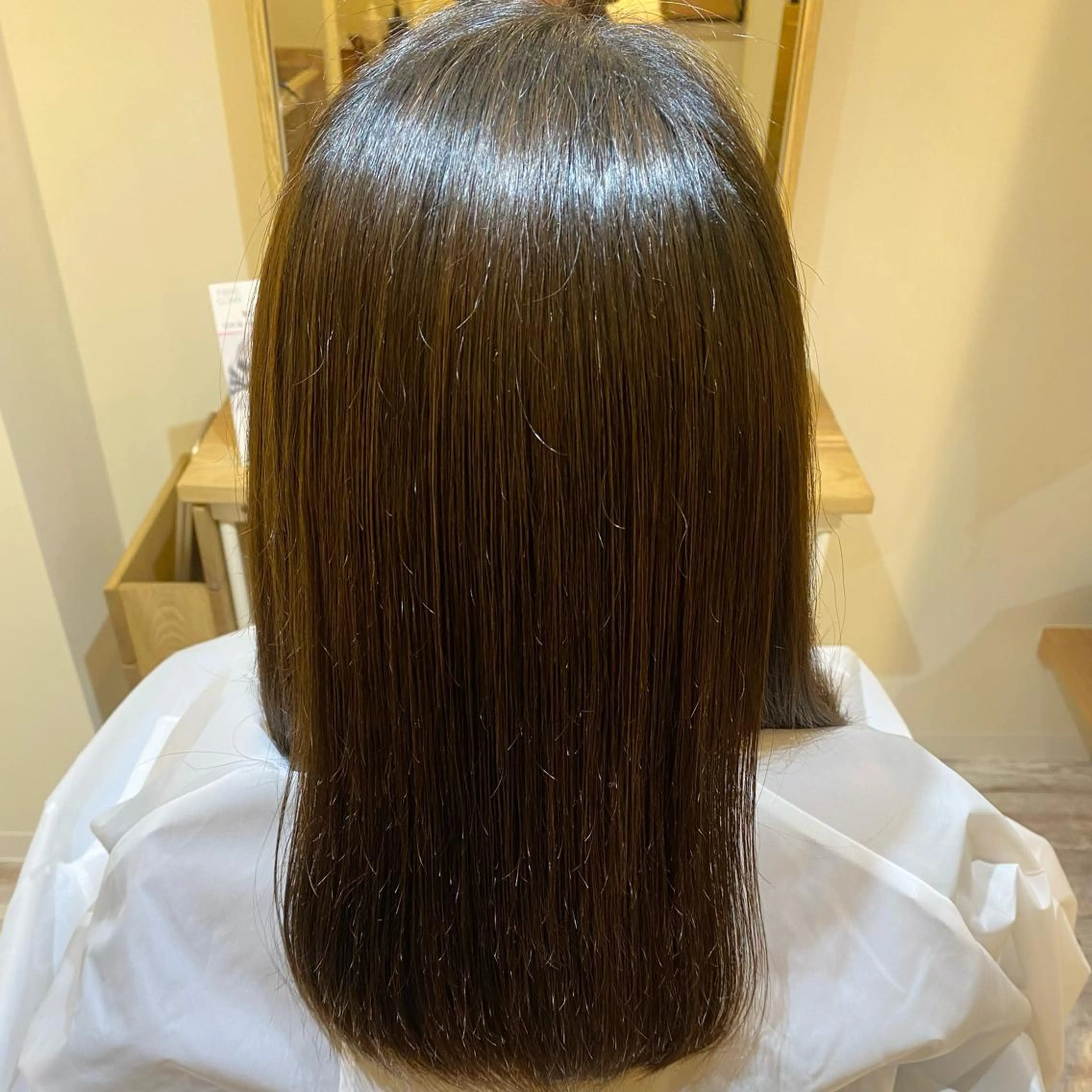 セミロング 金島 青のヘアスタイル