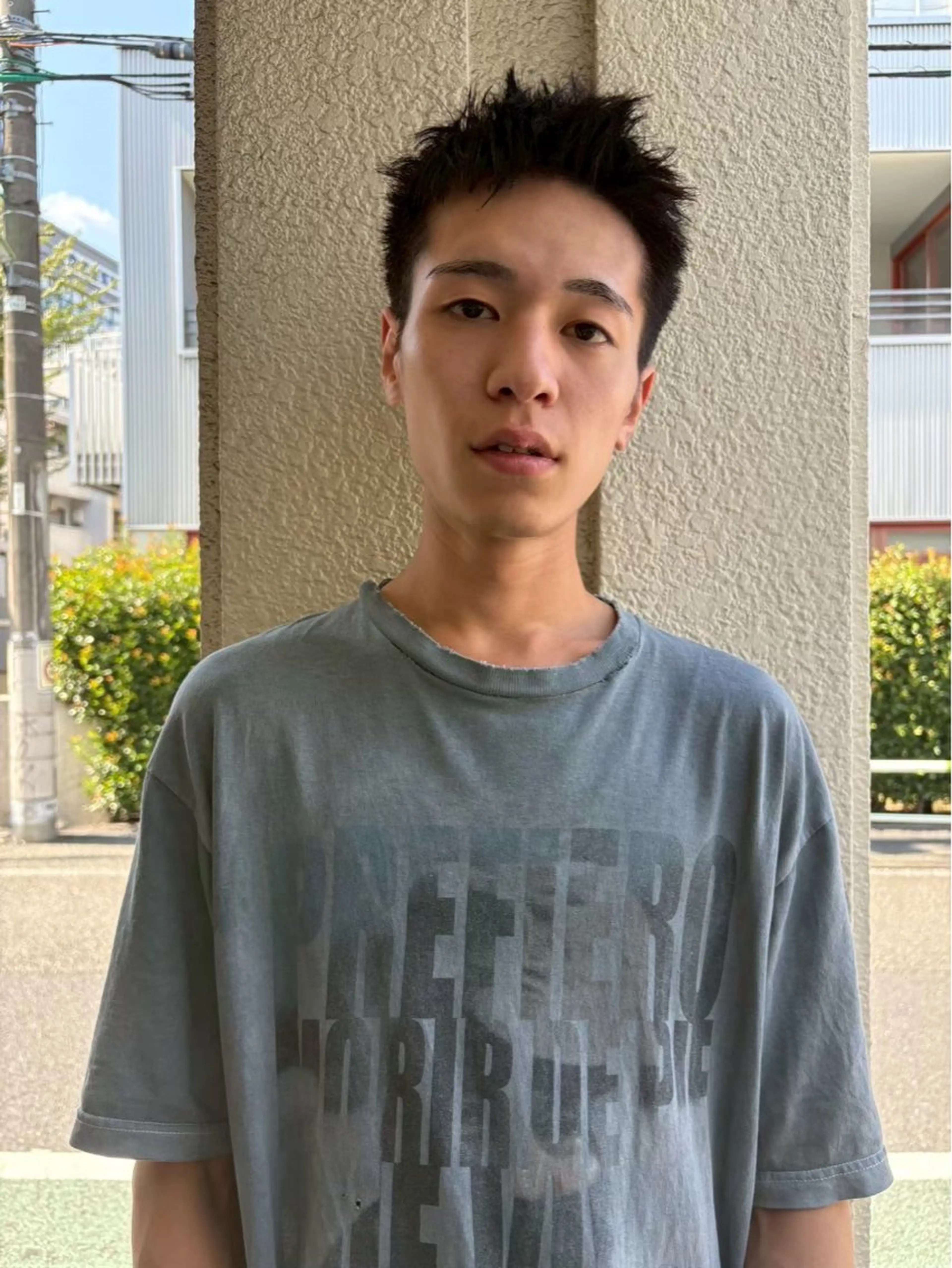 ショート メンズ メンズバレイヤージュ メンズブリーチ フェードカット メンズハイライト マッシュ カット CEINE loqのヘアスタイル