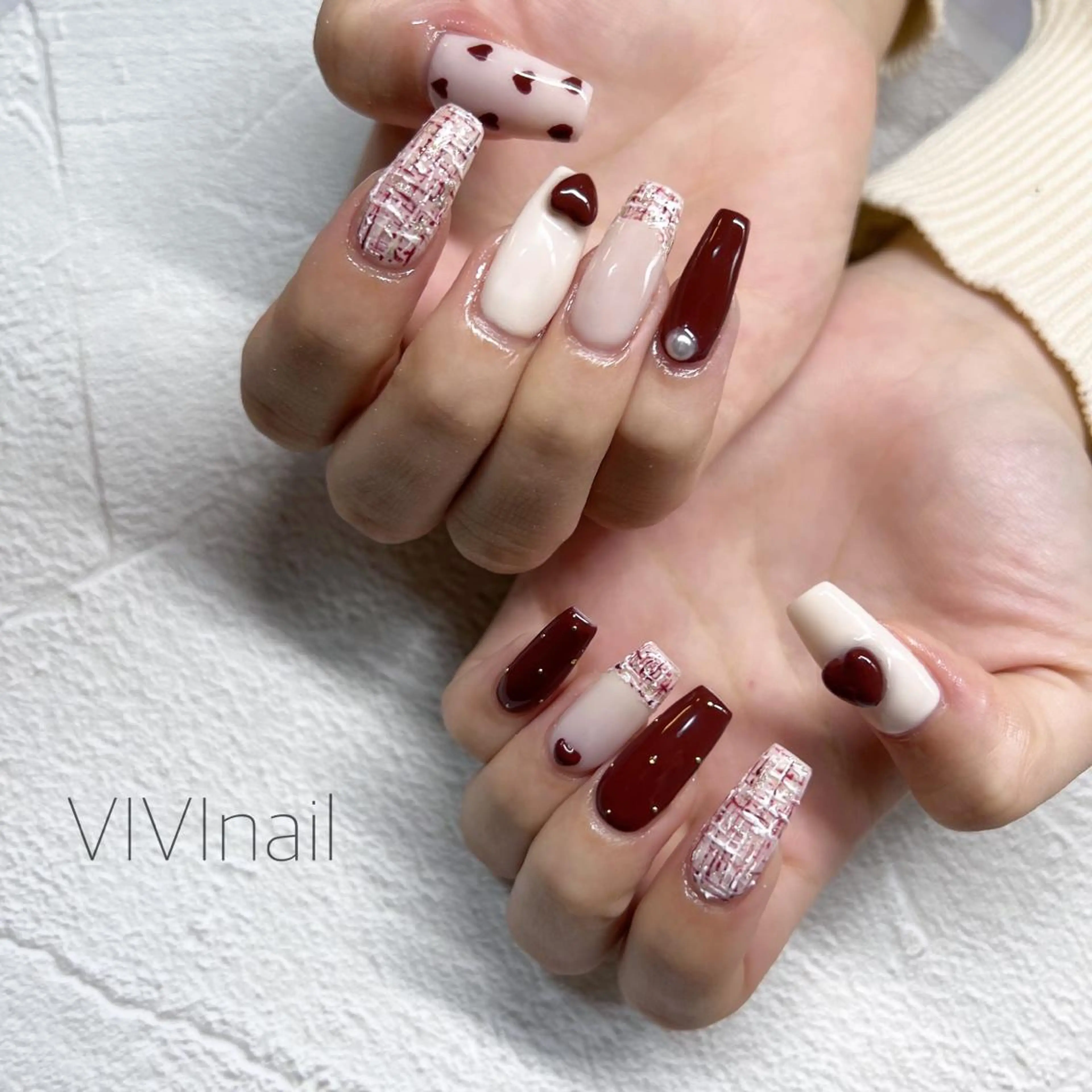 ネイル 赤色 ツイードネイル ハンドネイル vivi nailのネイルデザイン